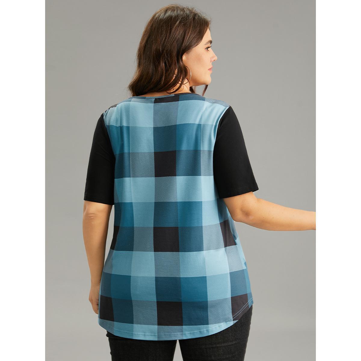 Plus Size Plaid Patchwork Contrast Notched Arc Hem T-shirt Multicolor Women Casual Contrast Plaid Notched collar Everyday T-shirts BloomChic 18-20/2X Product Image