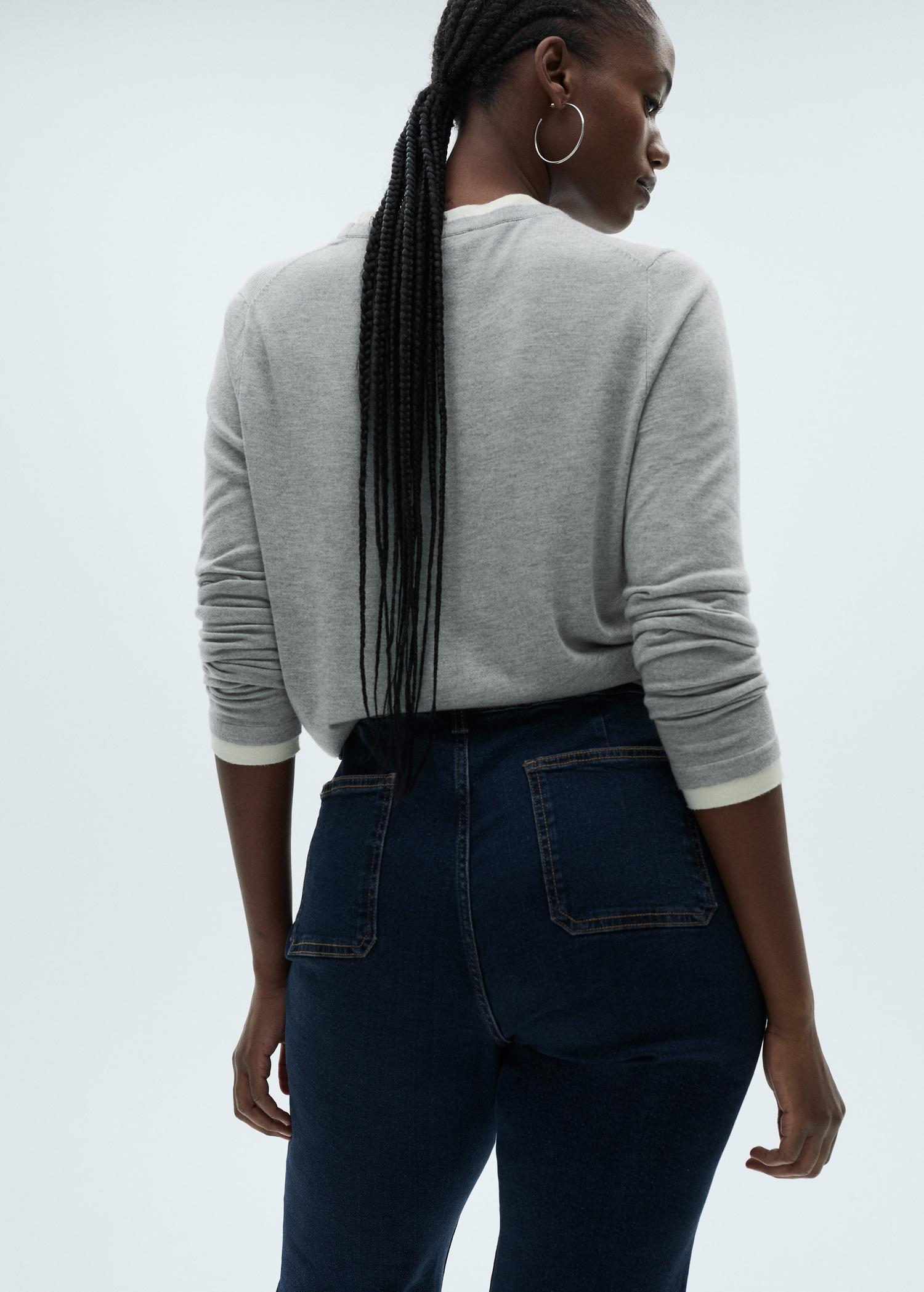 Flared cropped jeans with pockets - Women | MANGO USA Product Image