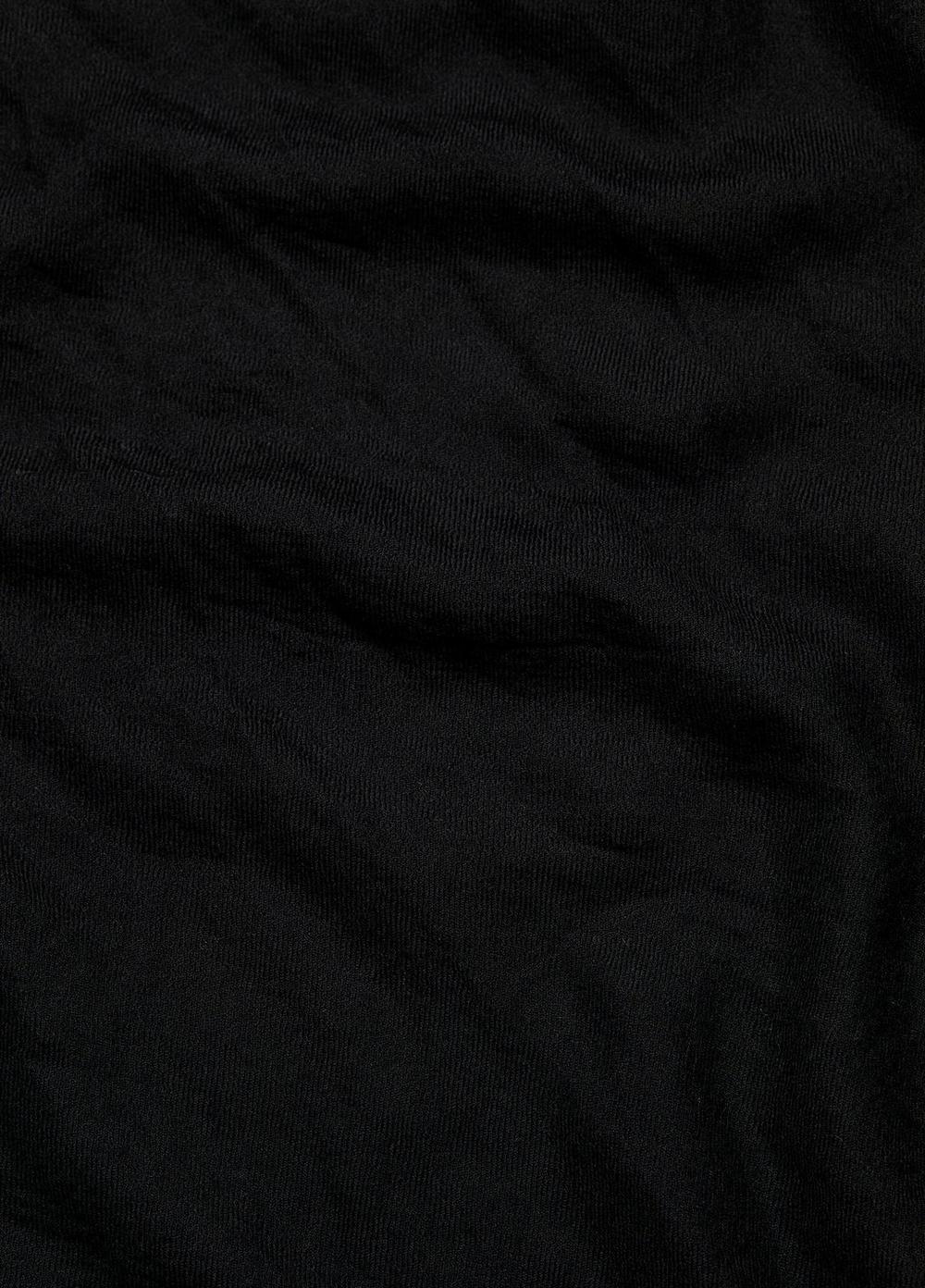 Womens Lightweight Cashmere Scarf, Black Vince Product Image