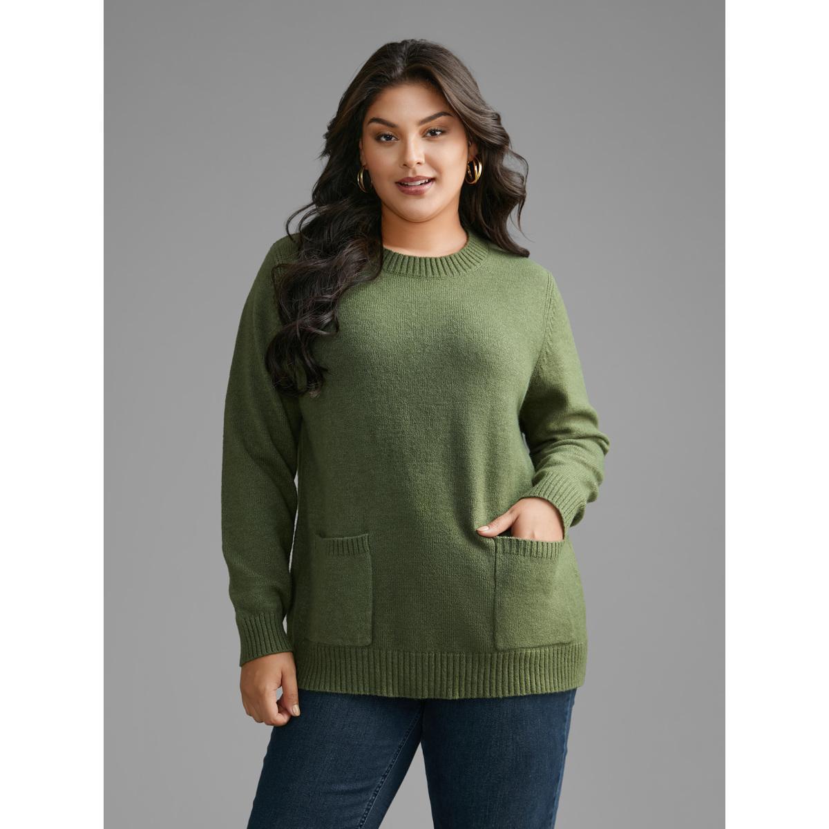 Plus Size Plain Round Neck Patched Pocket Pullover Moss Women Casual Loose Long Sleeve Round Neck Everyday Pullovers BloomChic 12/L Product Image