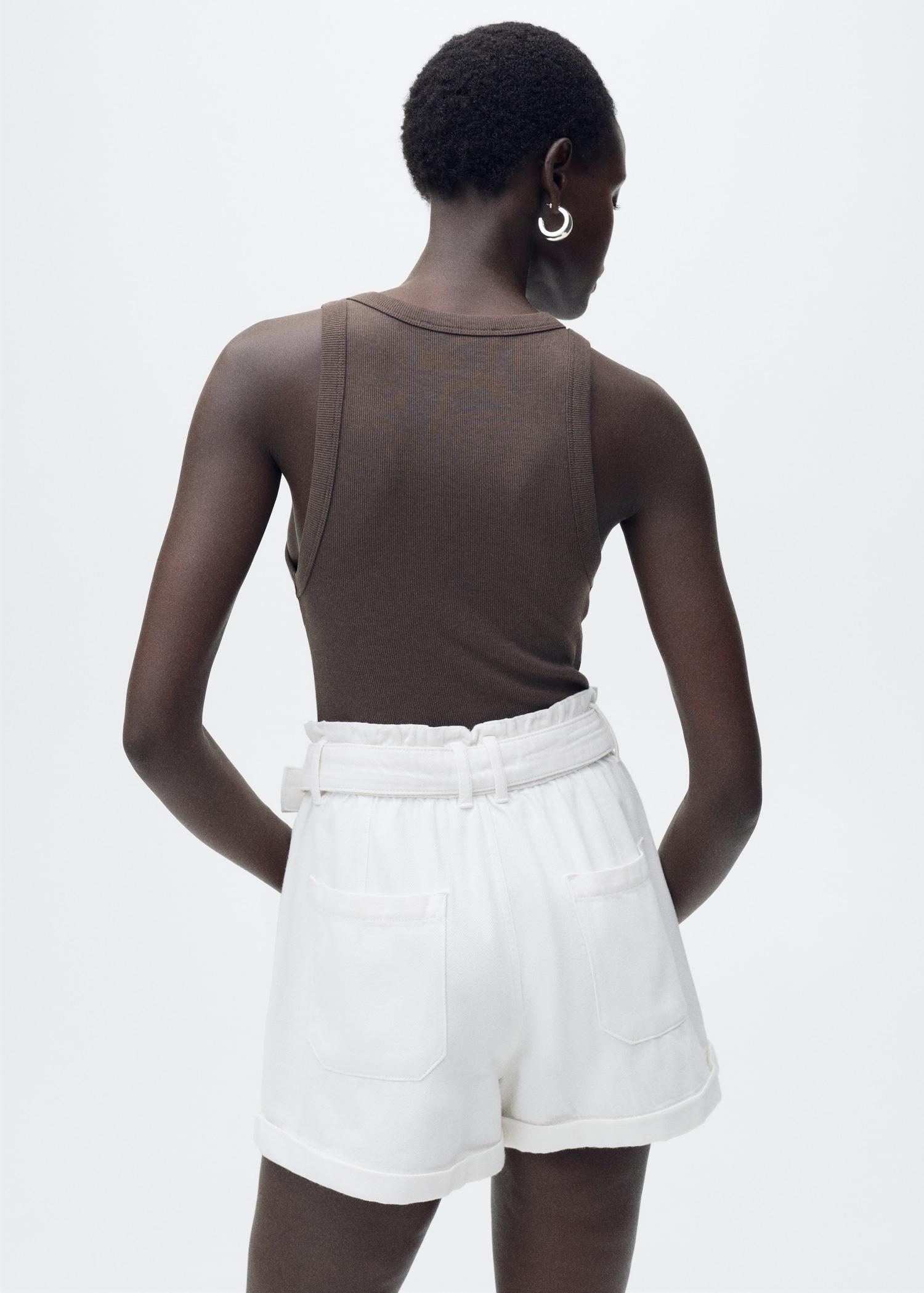 Paperbag shorts with rolled hem and belt - Women | MANGO USA Product Image