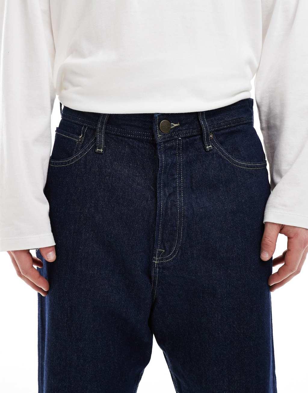 Jack & Jones Ron skater fit jeans in dark navy Product Image