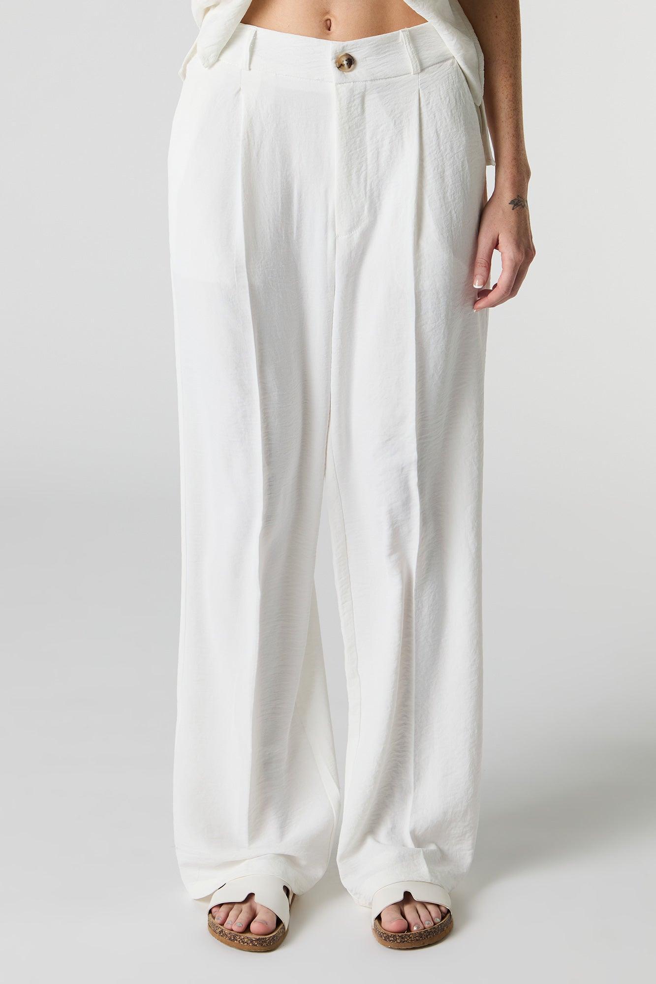 Flowy Pleated Pant Female Product Image