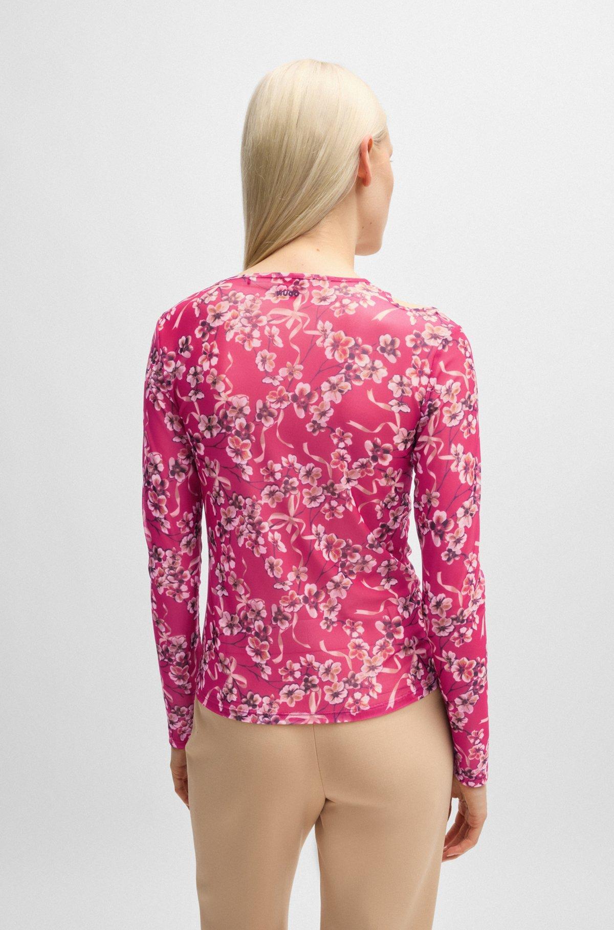 Houndstooth mesh top with cut-out neckline Product Image