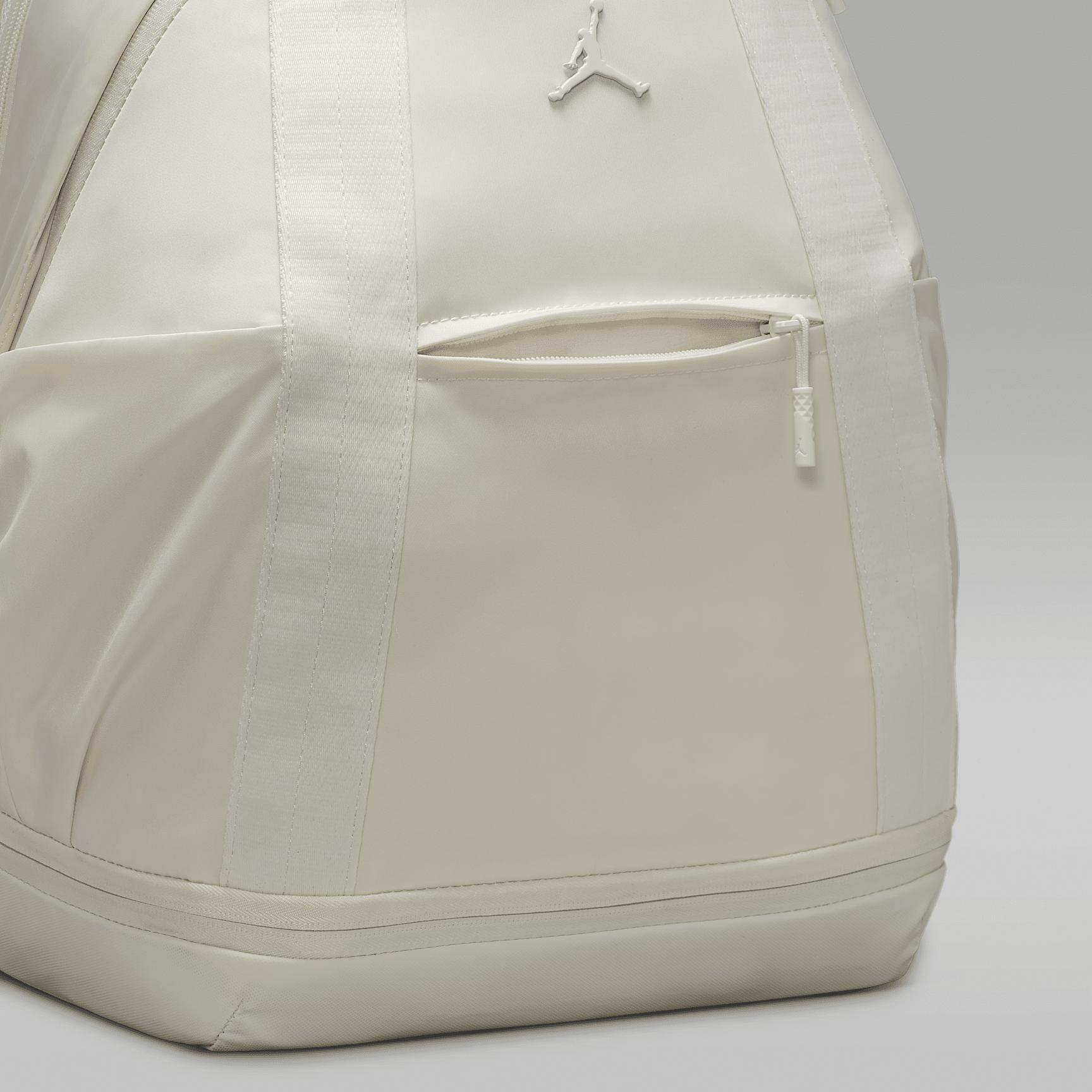 Jordan Alpha Backpack (28L) Product Image