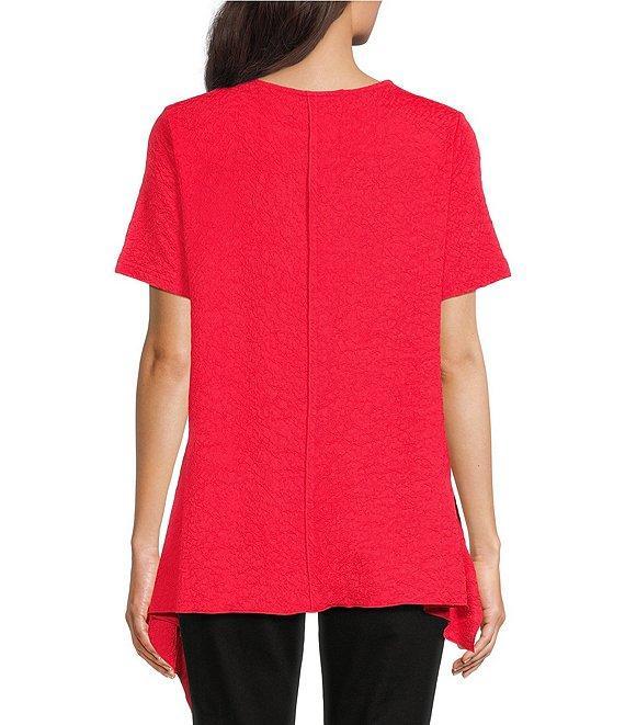 Calessa Petite Size Textured Knit Scoop Neck Short Sleeve Asymmetric Hem Tunic Product Image