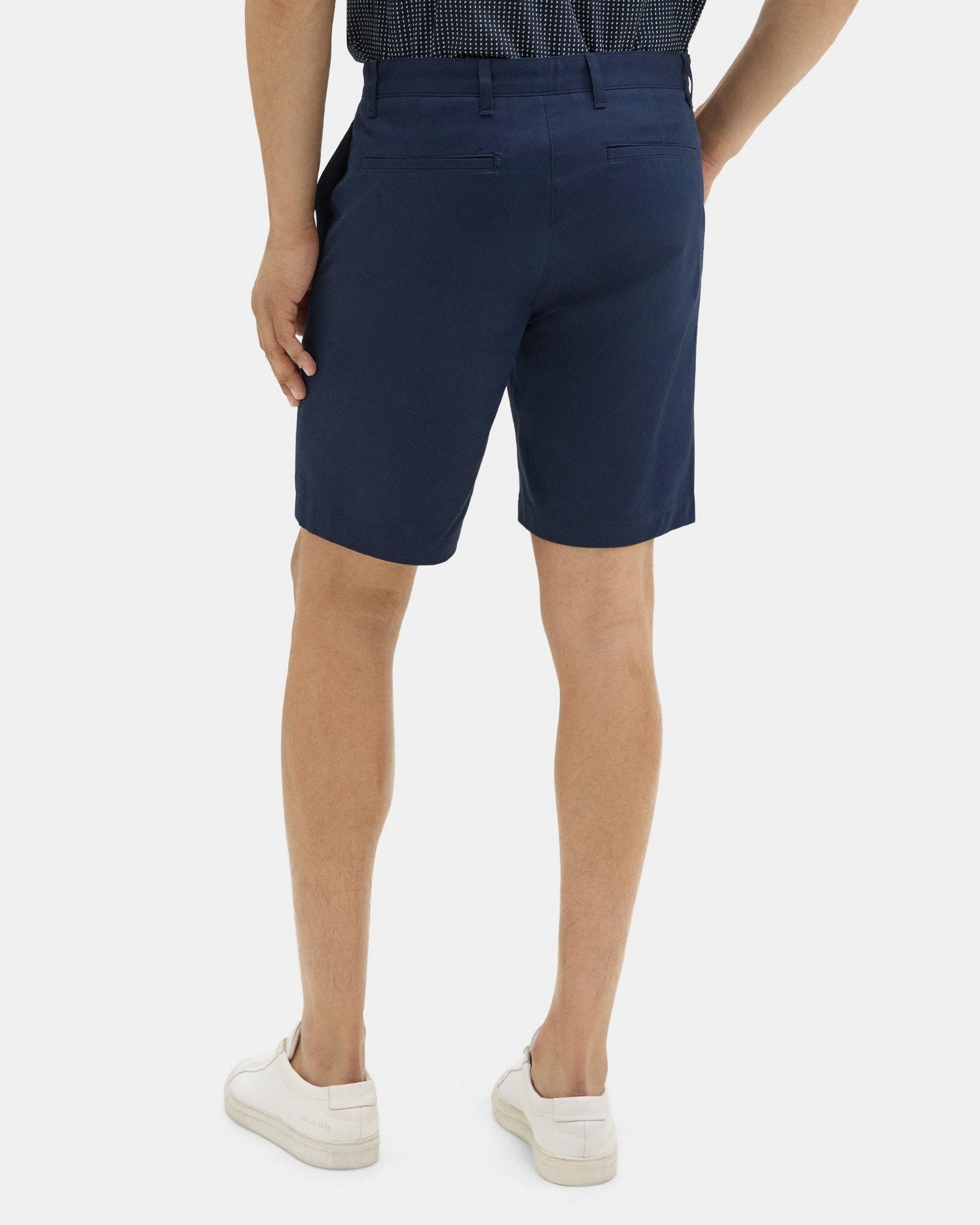 Classic-Fit Short in Stretch Cotton Twill Product Image