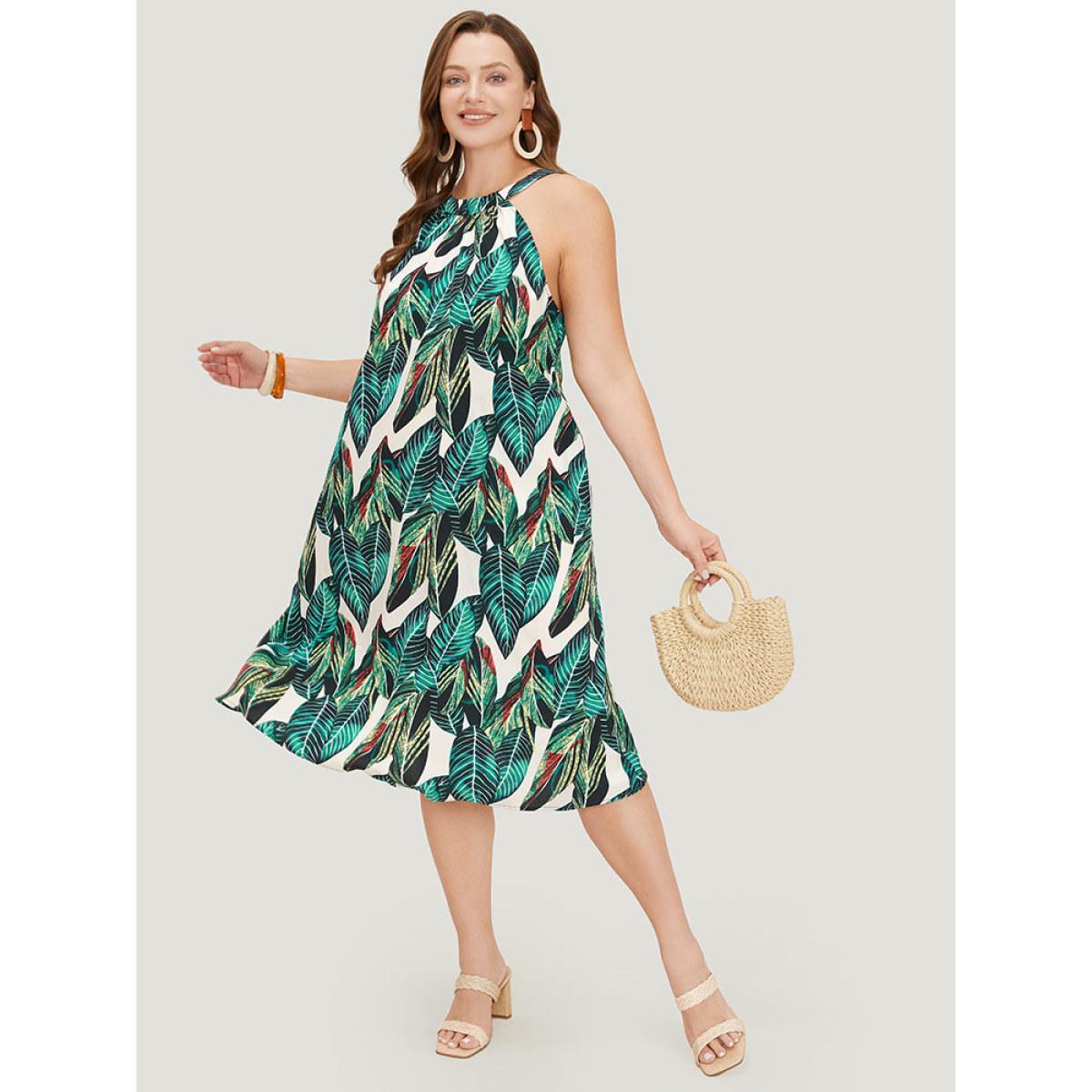 Plus Size Tropical Print Pocket Keyhole Knotted Halter Dress Green Women Vacation Keyhole Halter neck Sleeveless Curvy Knee Dress BloomChic 12/L Product Image