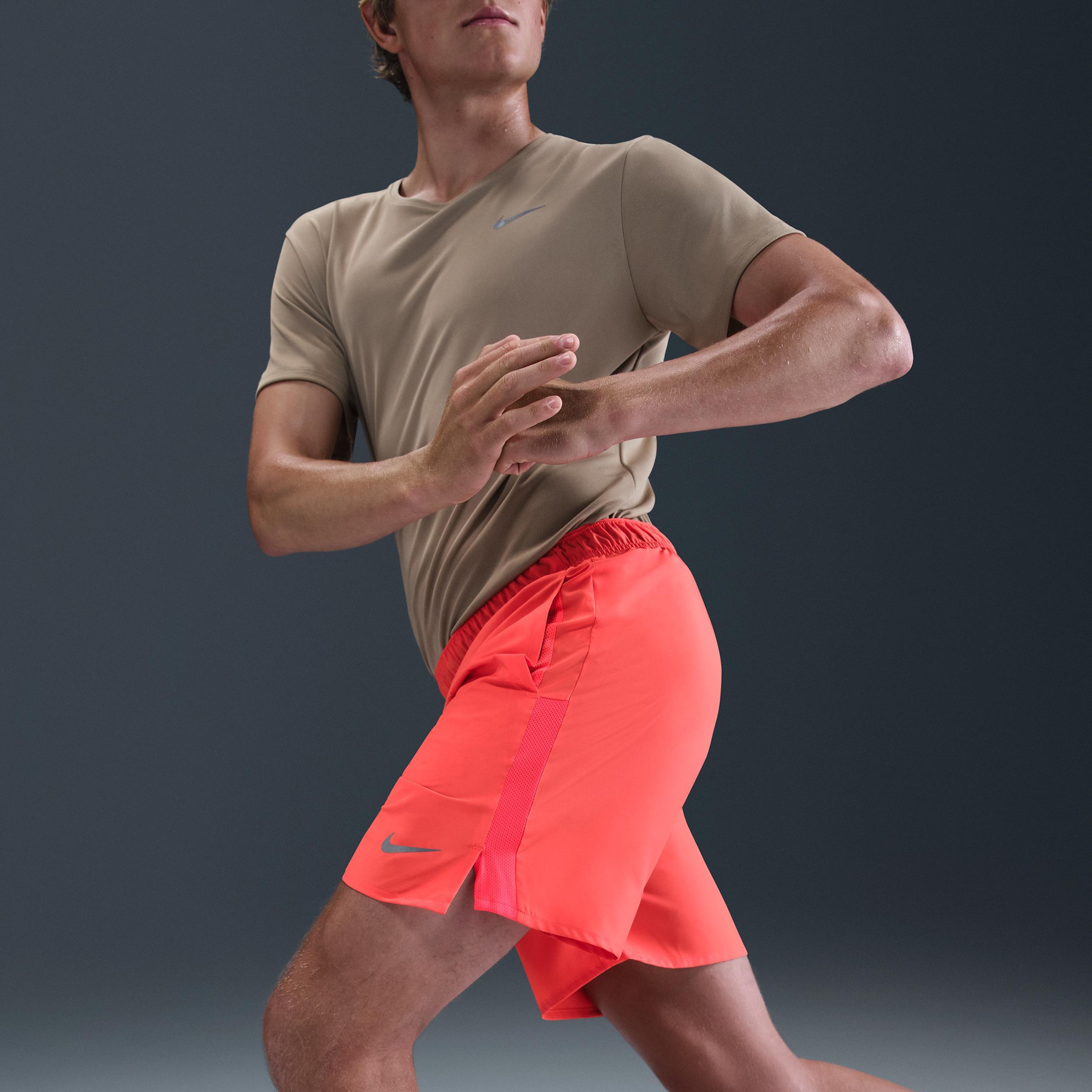 Nike Men's Challenger Dri-FIT 7" Brief-Lined Running Shorts Product Image
