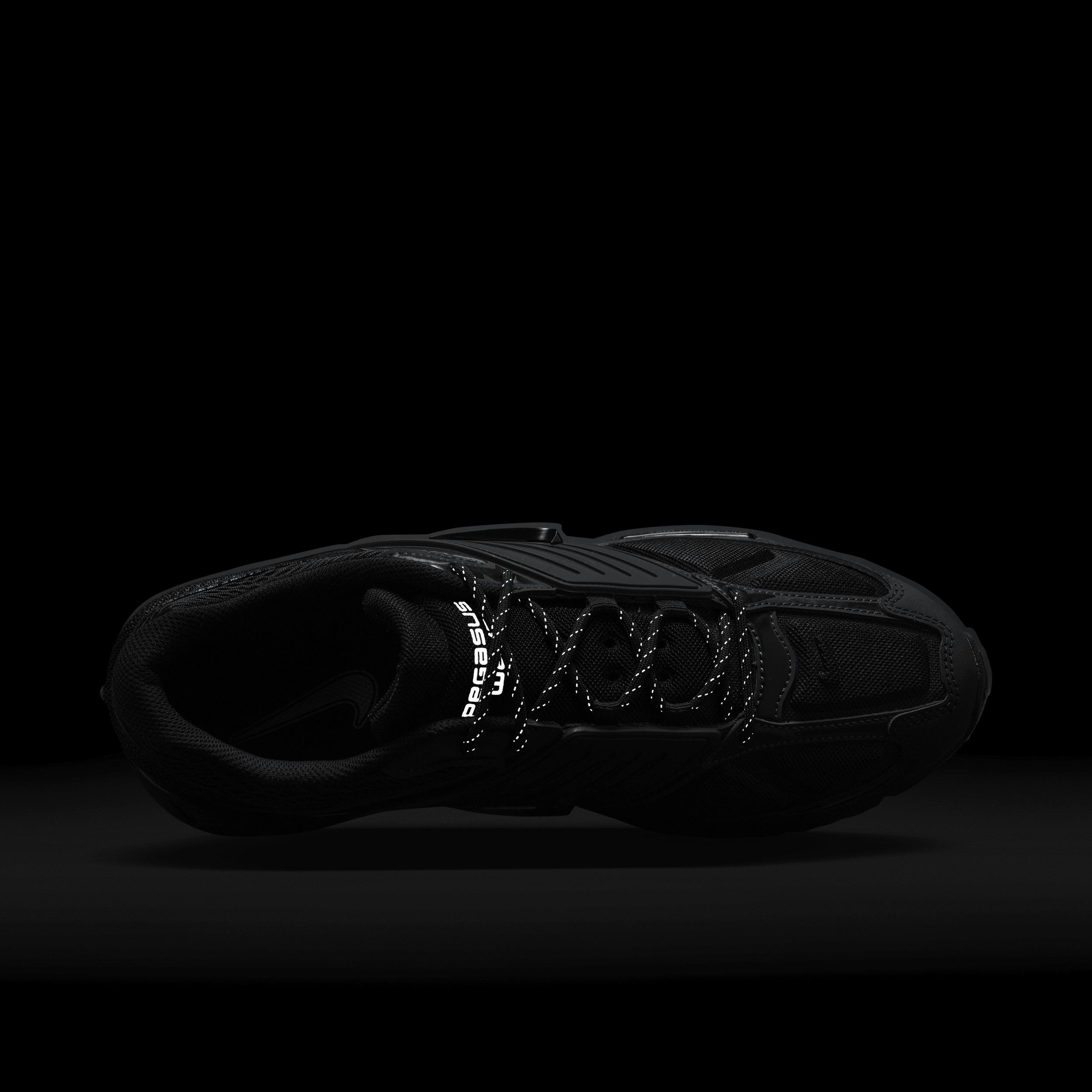 Nike Men's Air Pegasus Wave Shoes Product Image