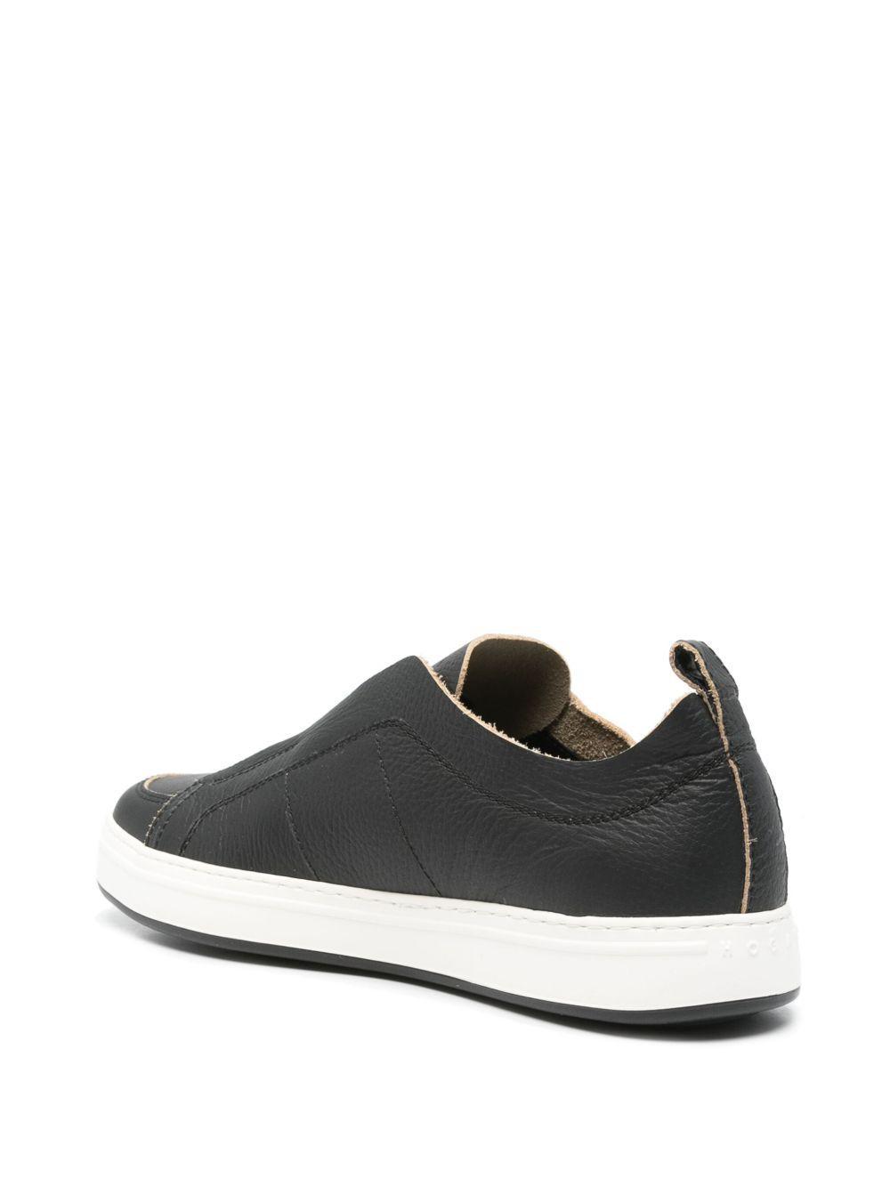 leather sneakers Product Image
