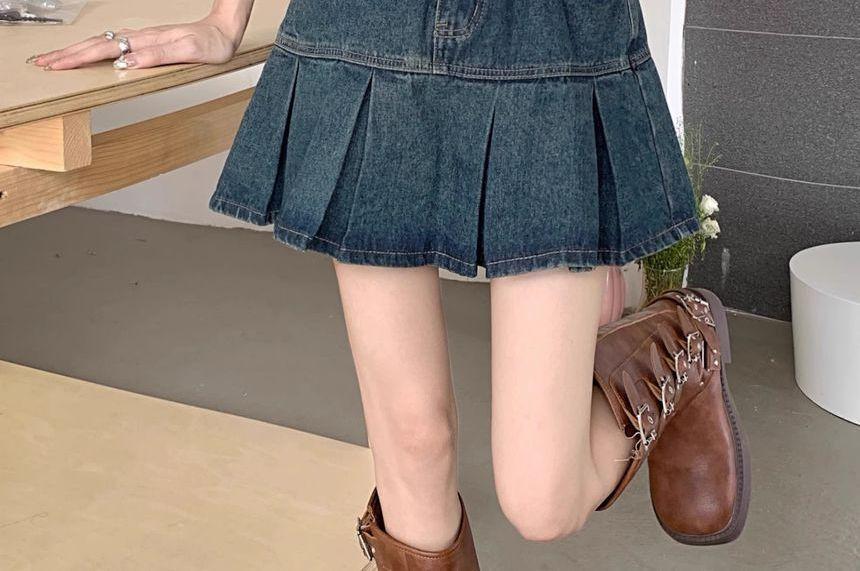 High Rise Washed Pleated Mini A-Line Denim Skirt Product Image