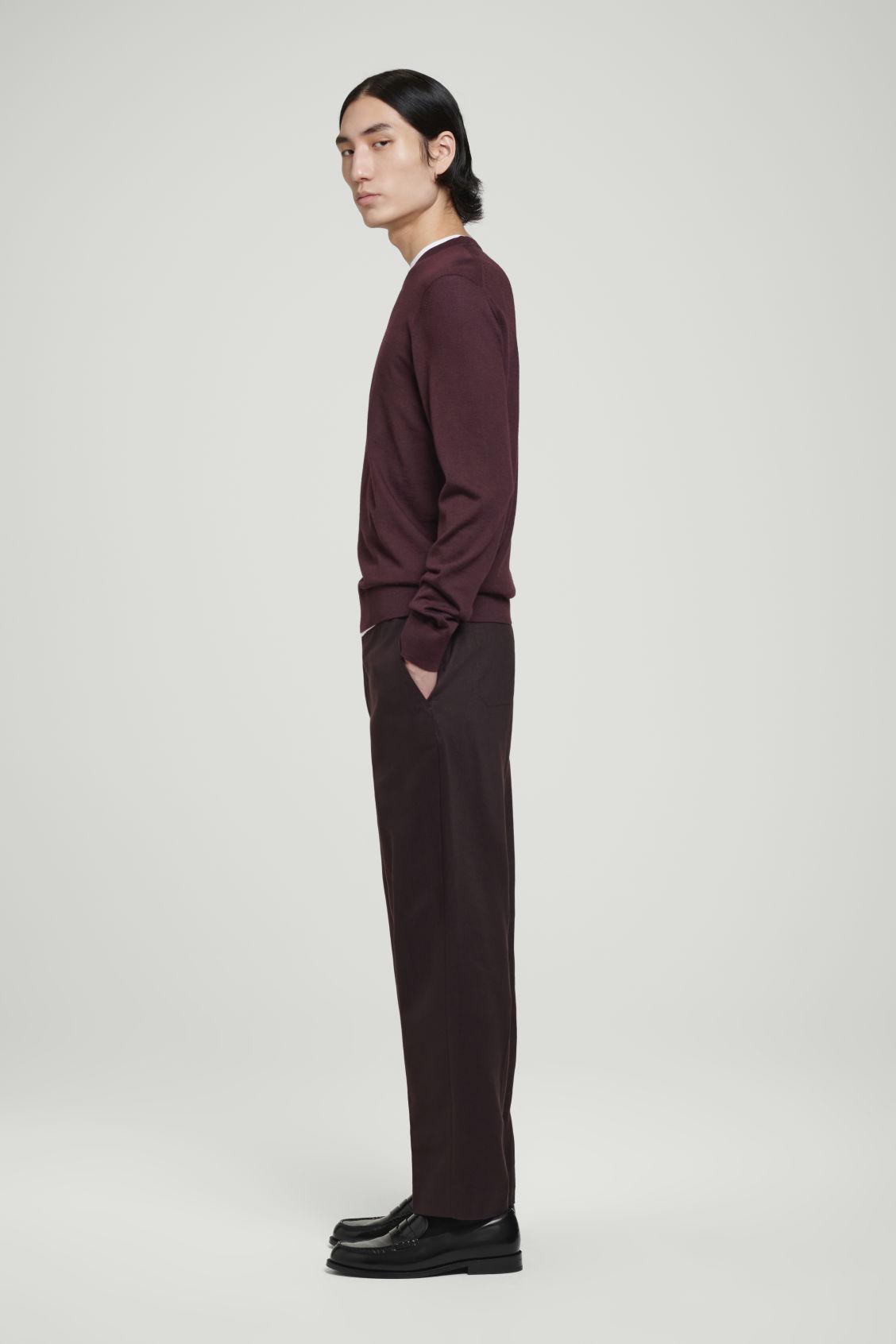 SLIM MERINO WOOL CREW-NECK SWEATER Product Image