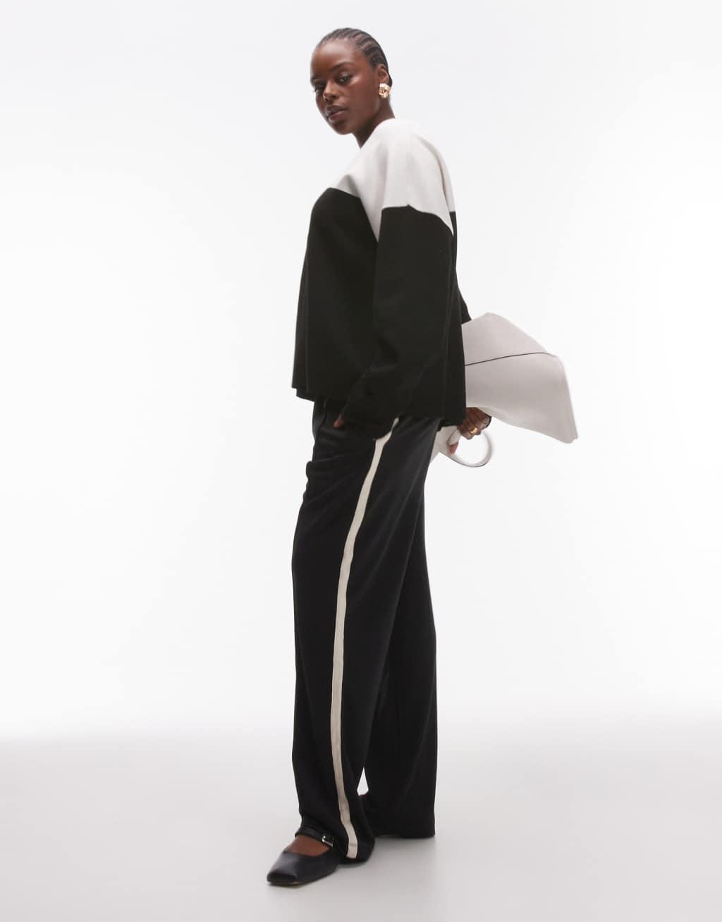 Mango curve contrast base sweater in white Product Image