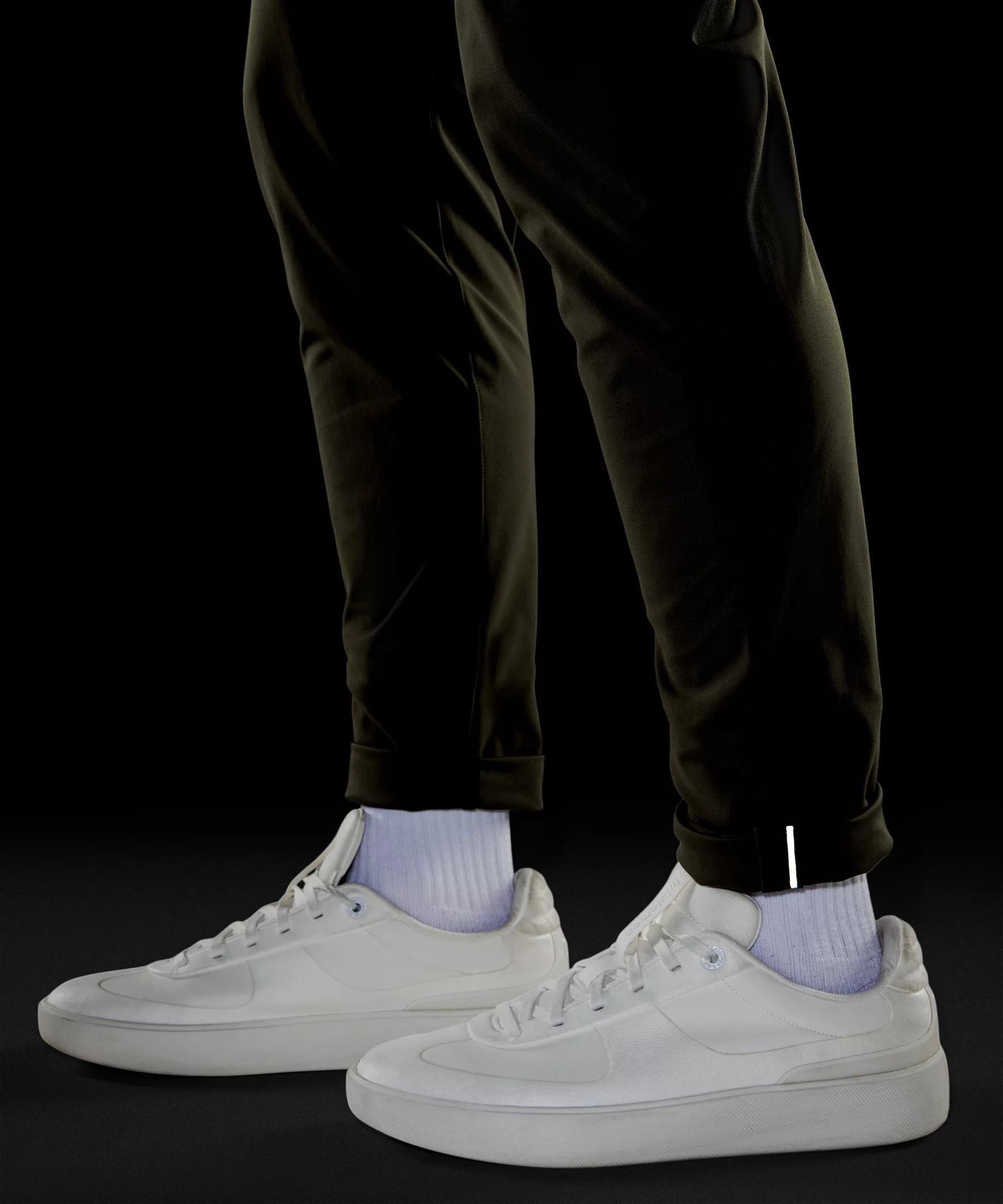 ABC Slim-Fit Trouser 34L *Warpstreme Product Image