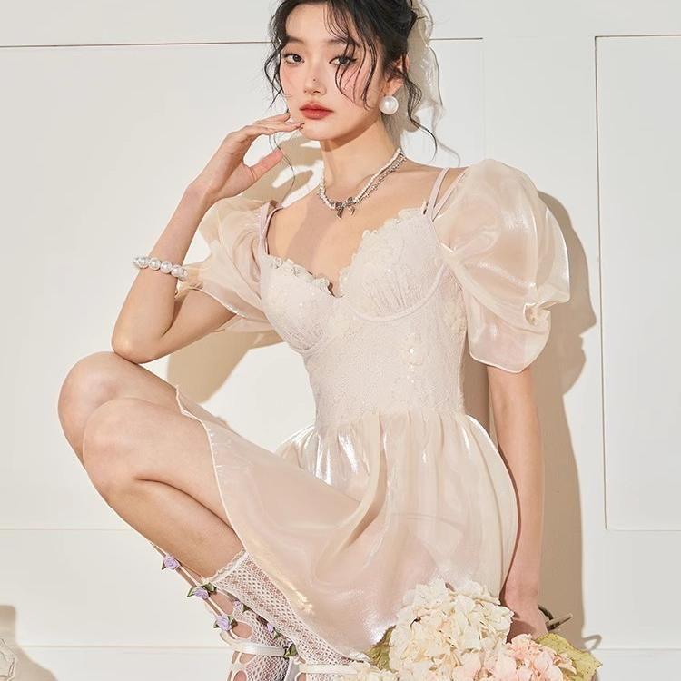 Short Sleeve Sweetheart Neck Floral Patterned Sequin Swimdress Product Image