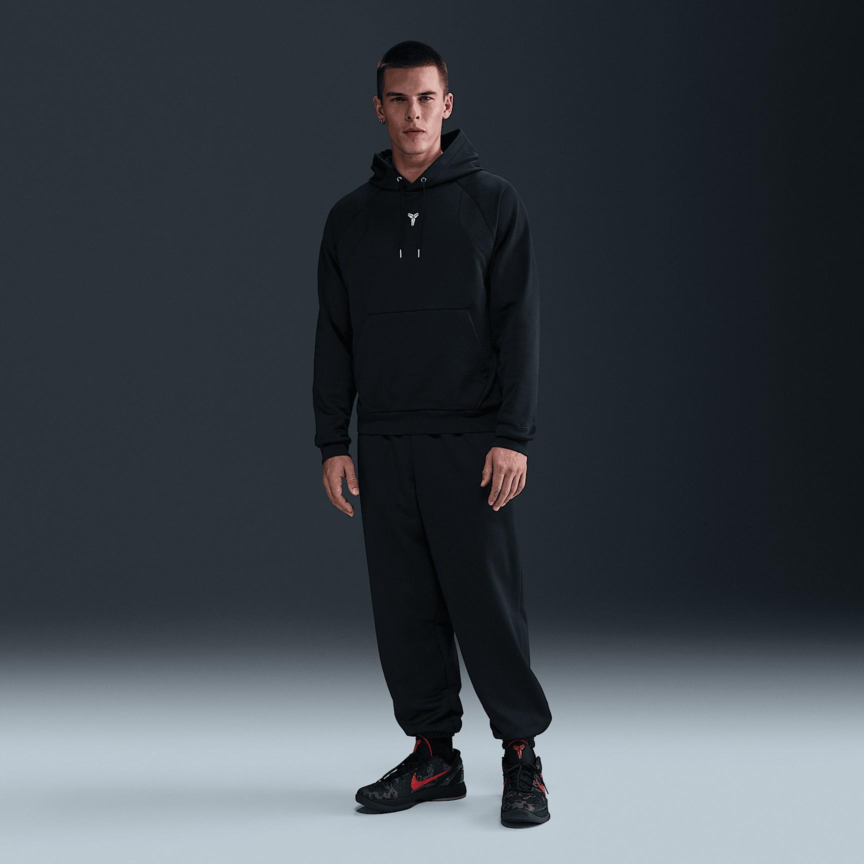 Nike Men's Kobe Therma-FIT Pullover Hoodie Product Image