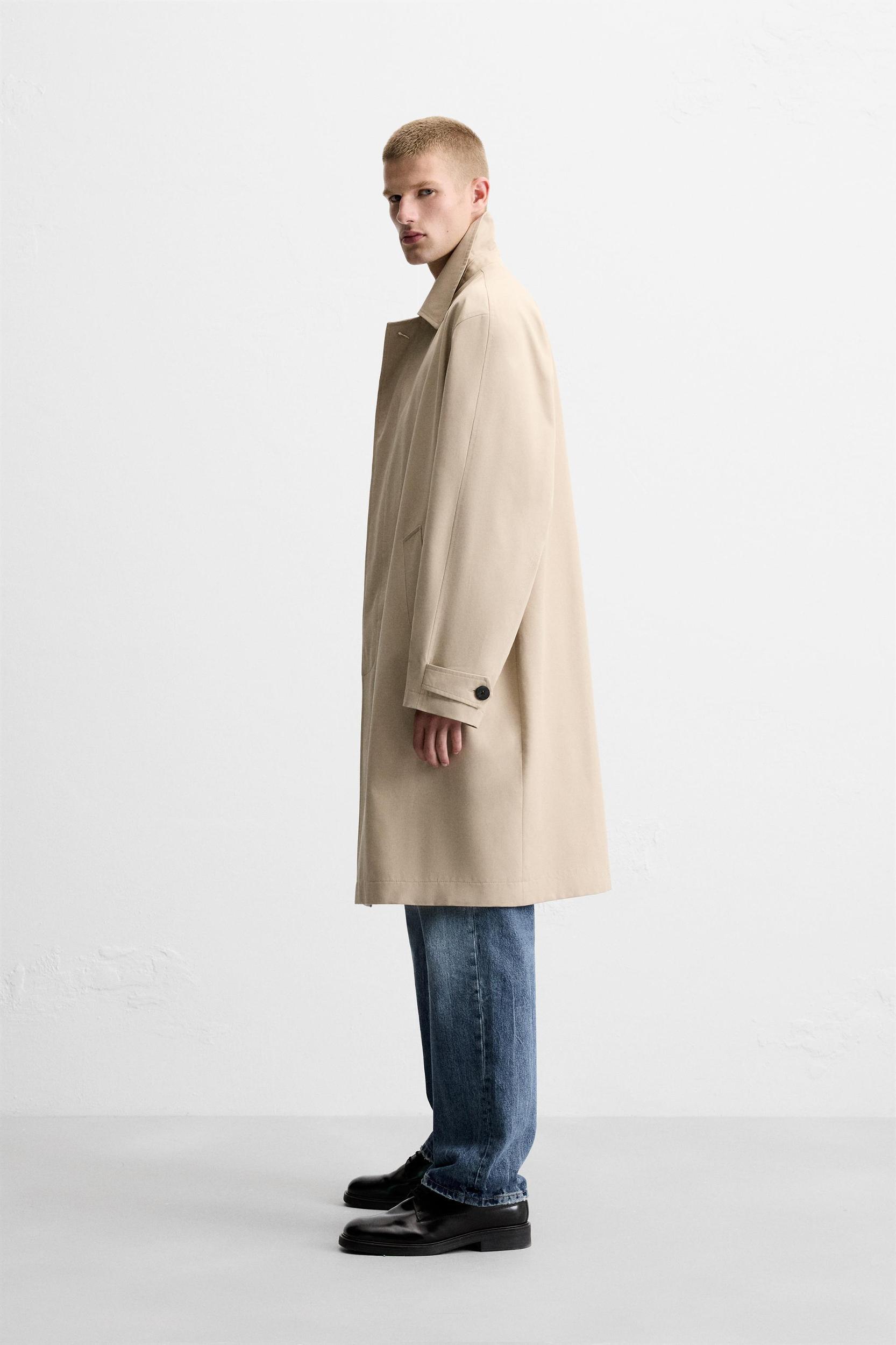 LIGHTWEIGHT COAT LIMITED EDITION Product Image
