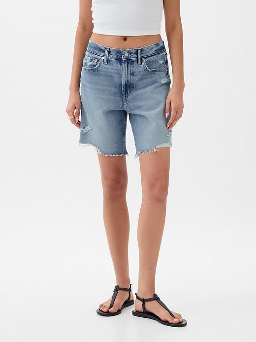 8" Mid Rise '90s Loose Denim Bermuda Shorts Product Image