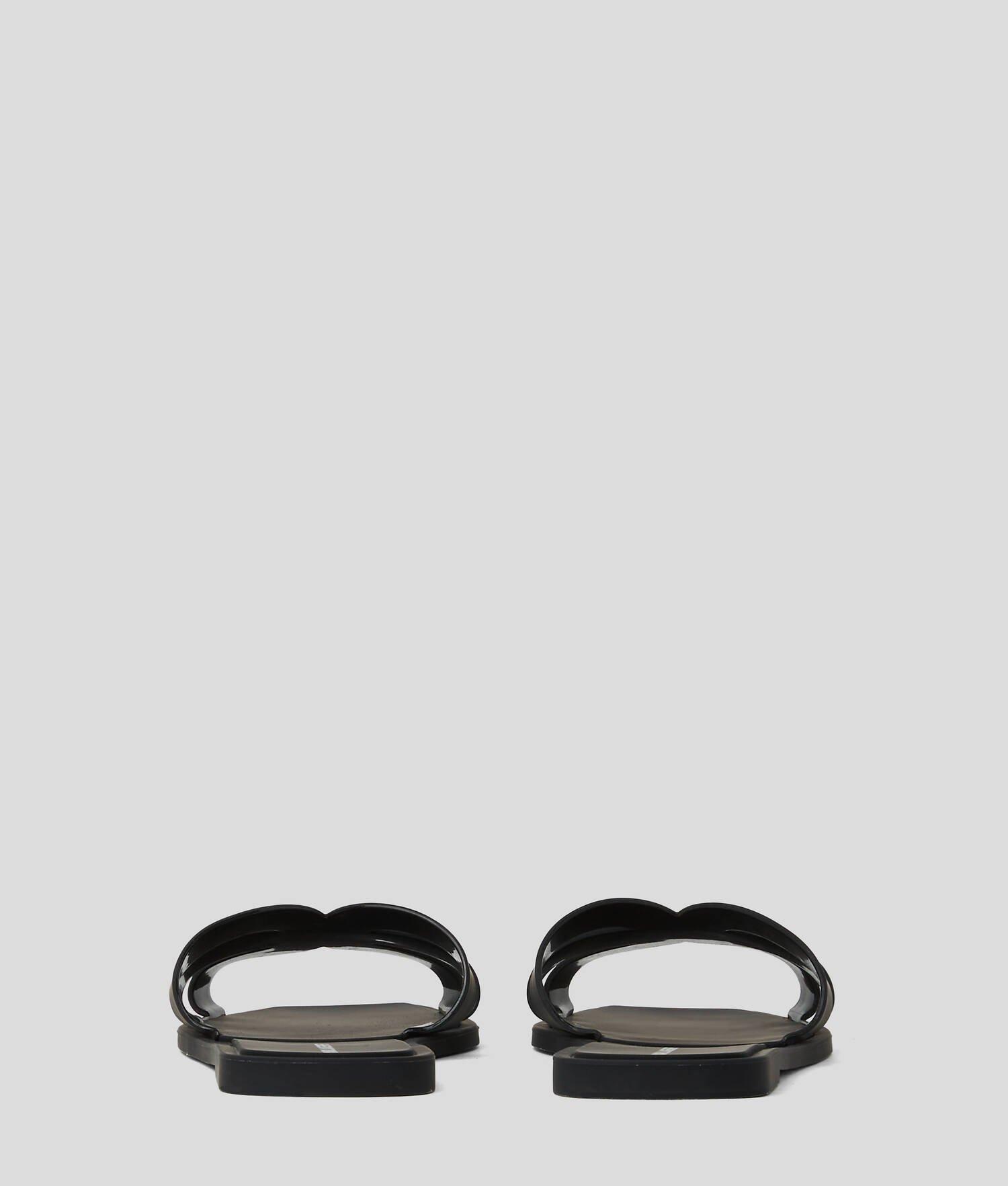 JELLY SLIPPERS Product Image