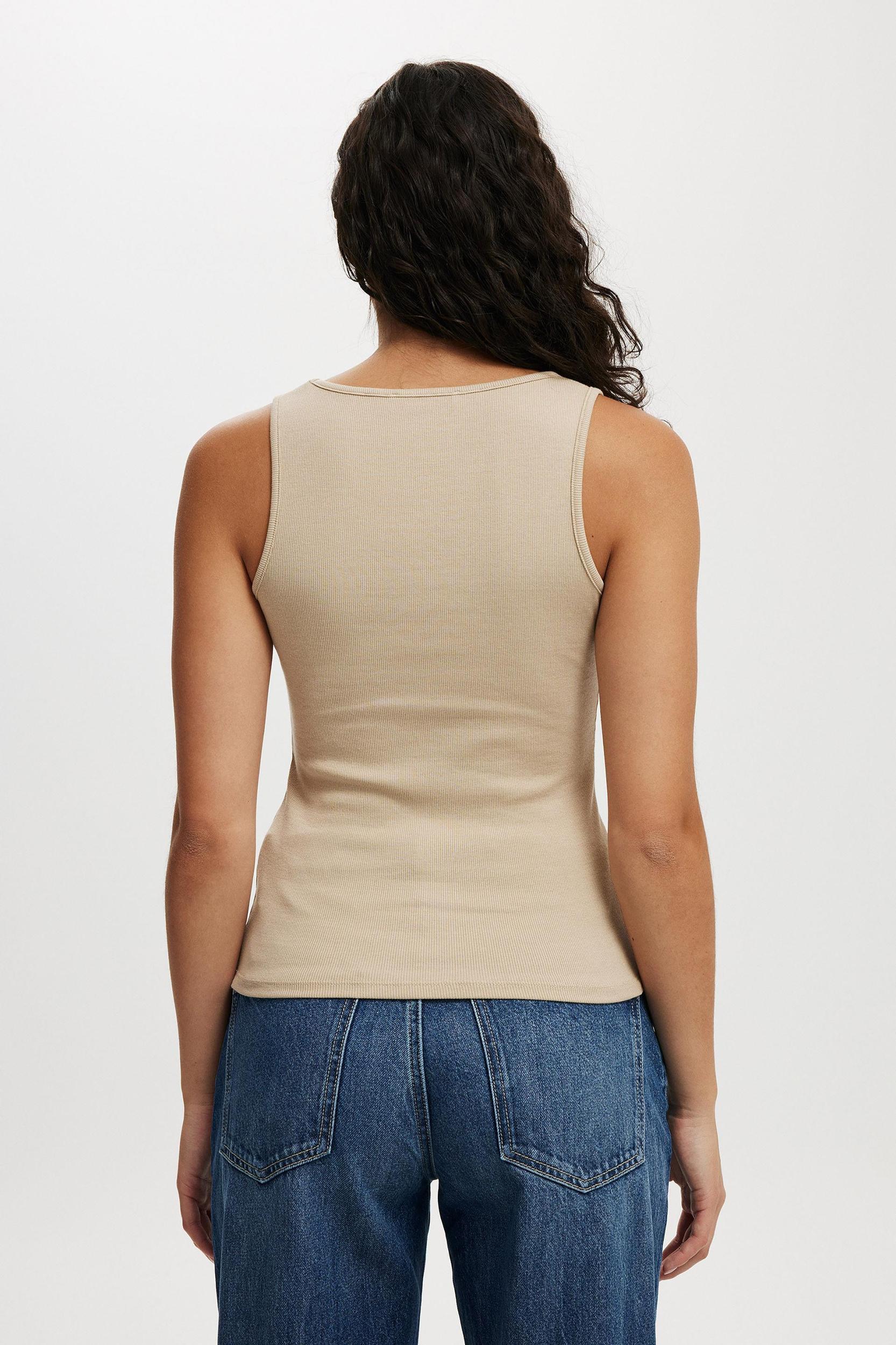 Byron Scoop Tank Product Image