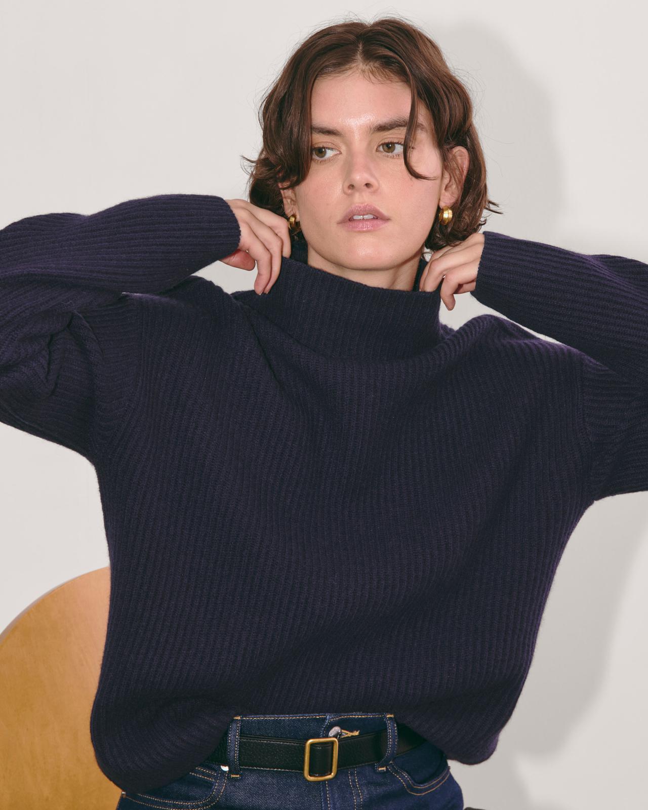 The Fisherman Turtleneck in Wool Cashmere Product Image