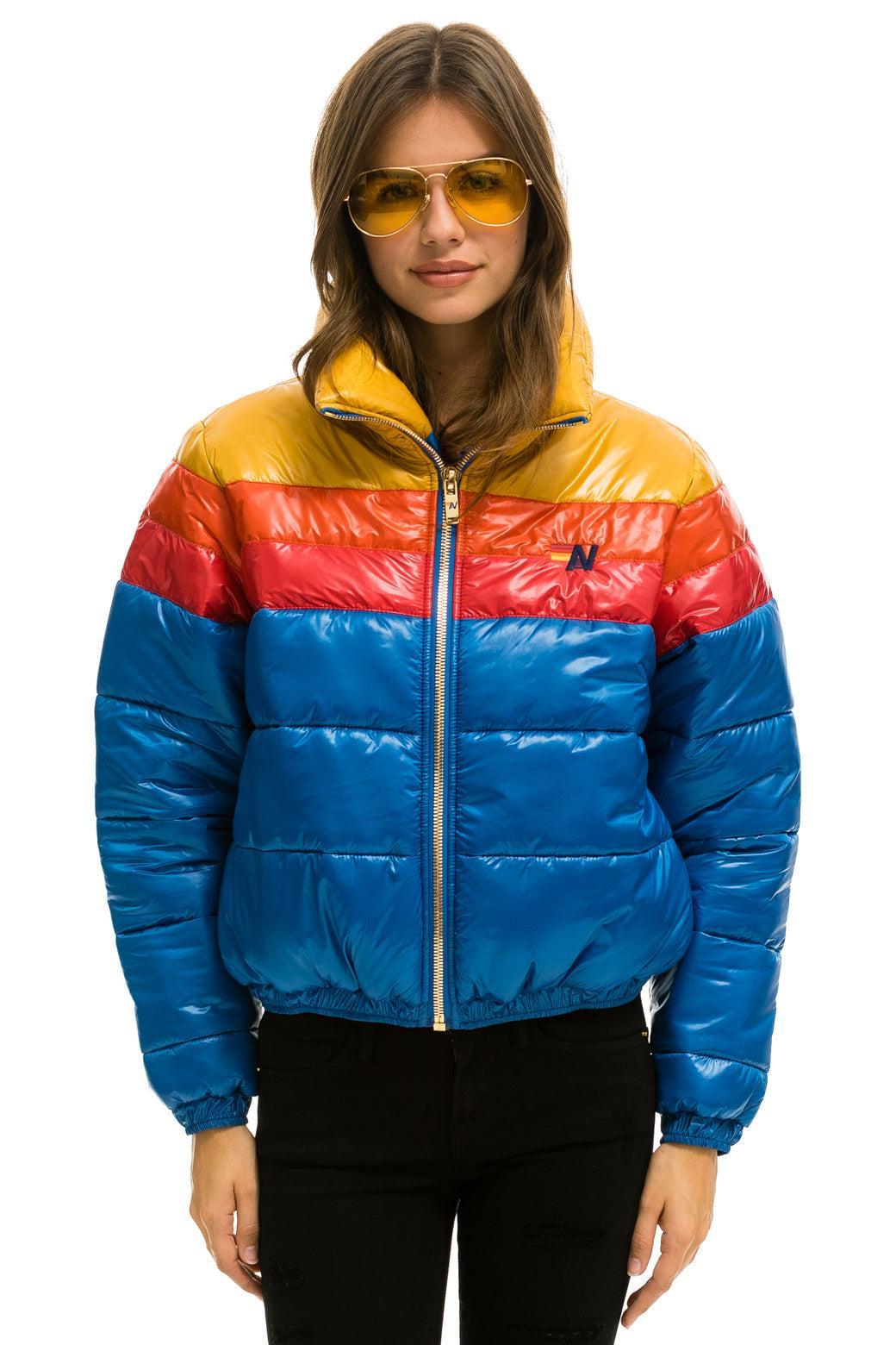 COLOR BLOCK LUXE APRES PUFFER JACKET -  GLOSSY SNORKEL BLUE Female Product Image
