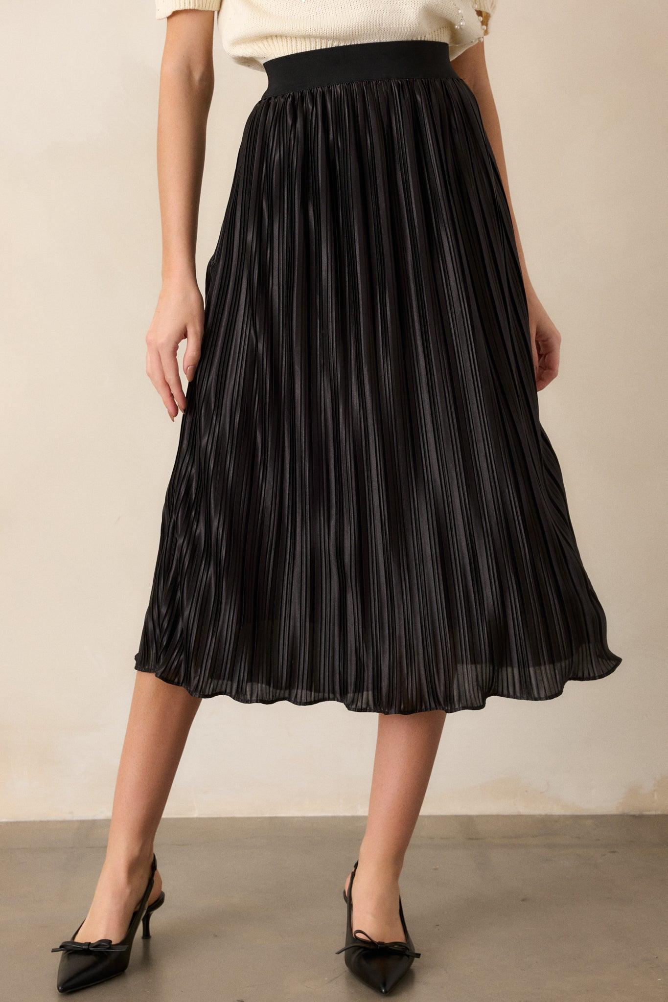 Try And Try Again Black Pleated Midi Skirt Product Image