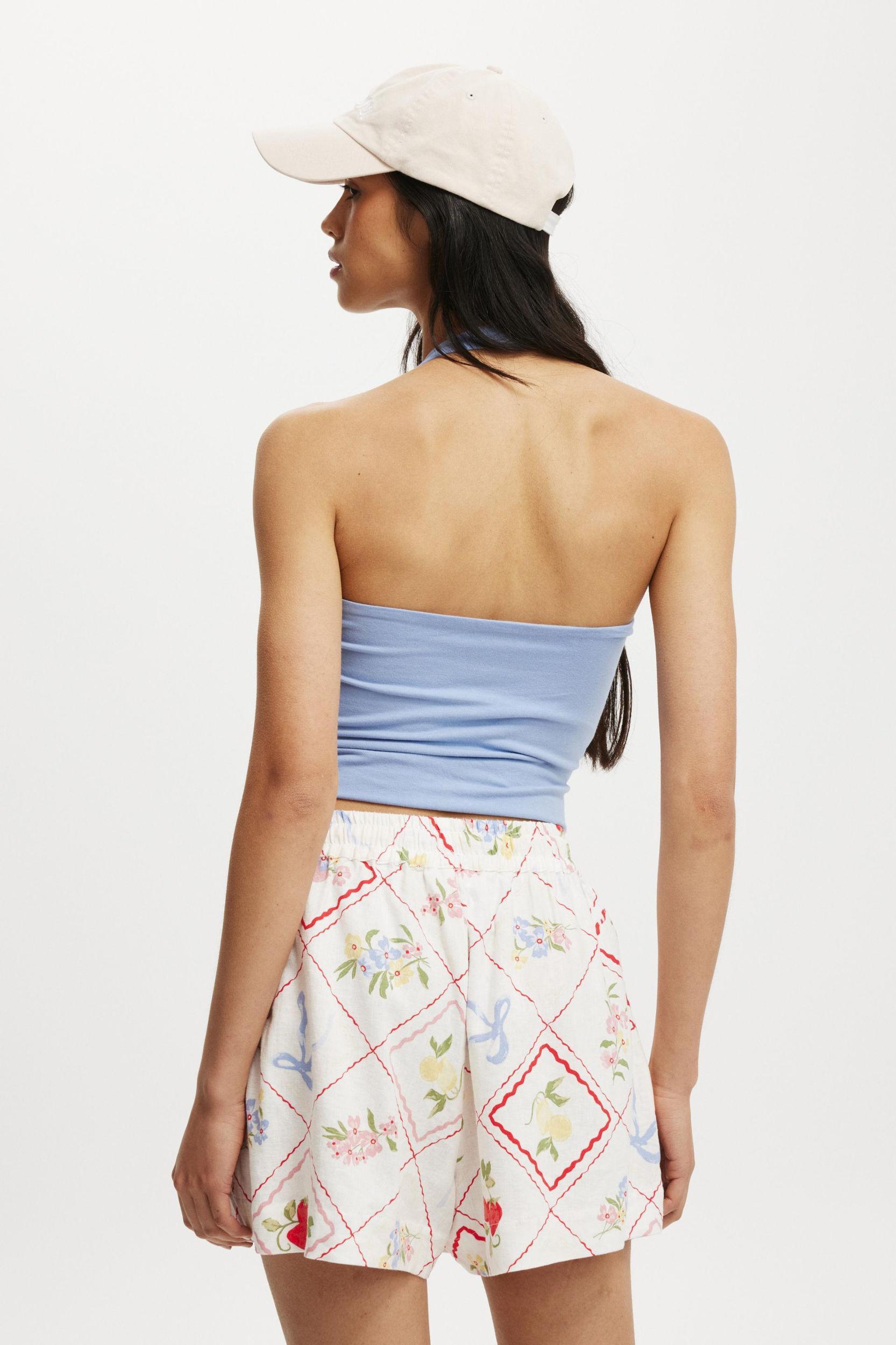 Haven Short Product Image