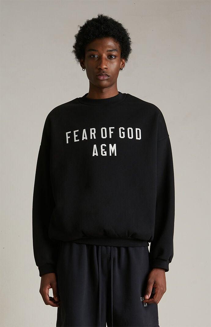 Fear of God Essentials Men's Heavy Fleece Crew Neck Sweatshirt - Product Image
