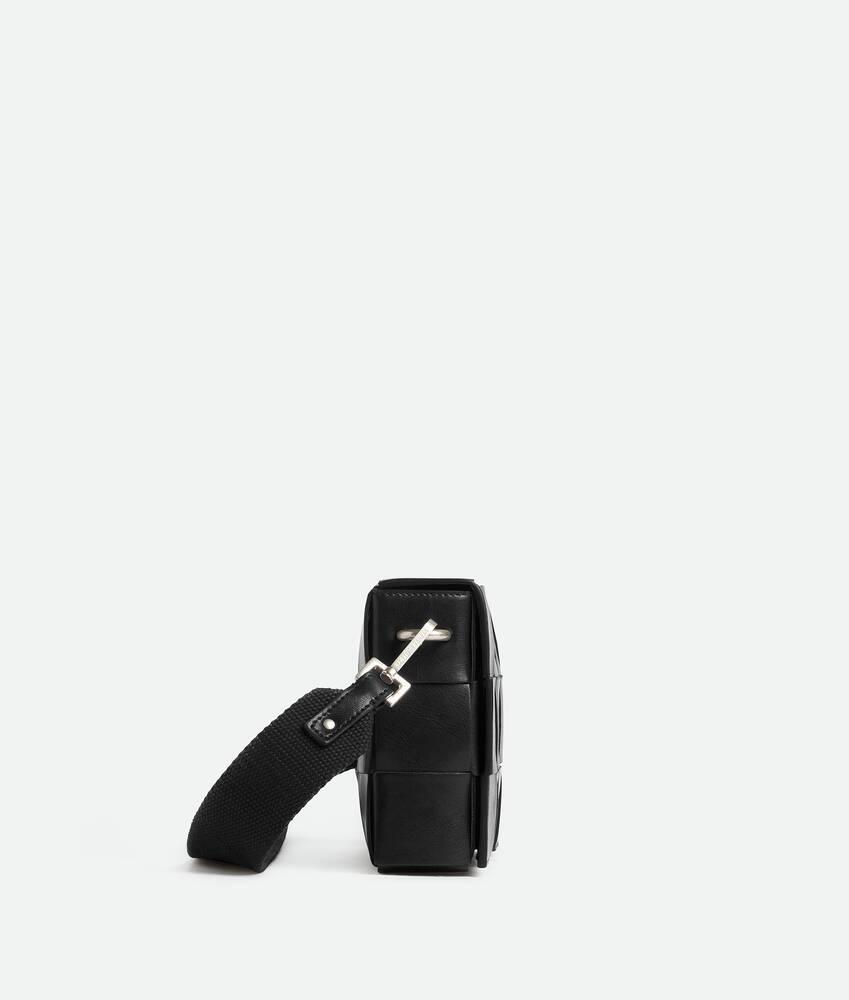 Men's Cassette With Versatile Strap in Black Product Image