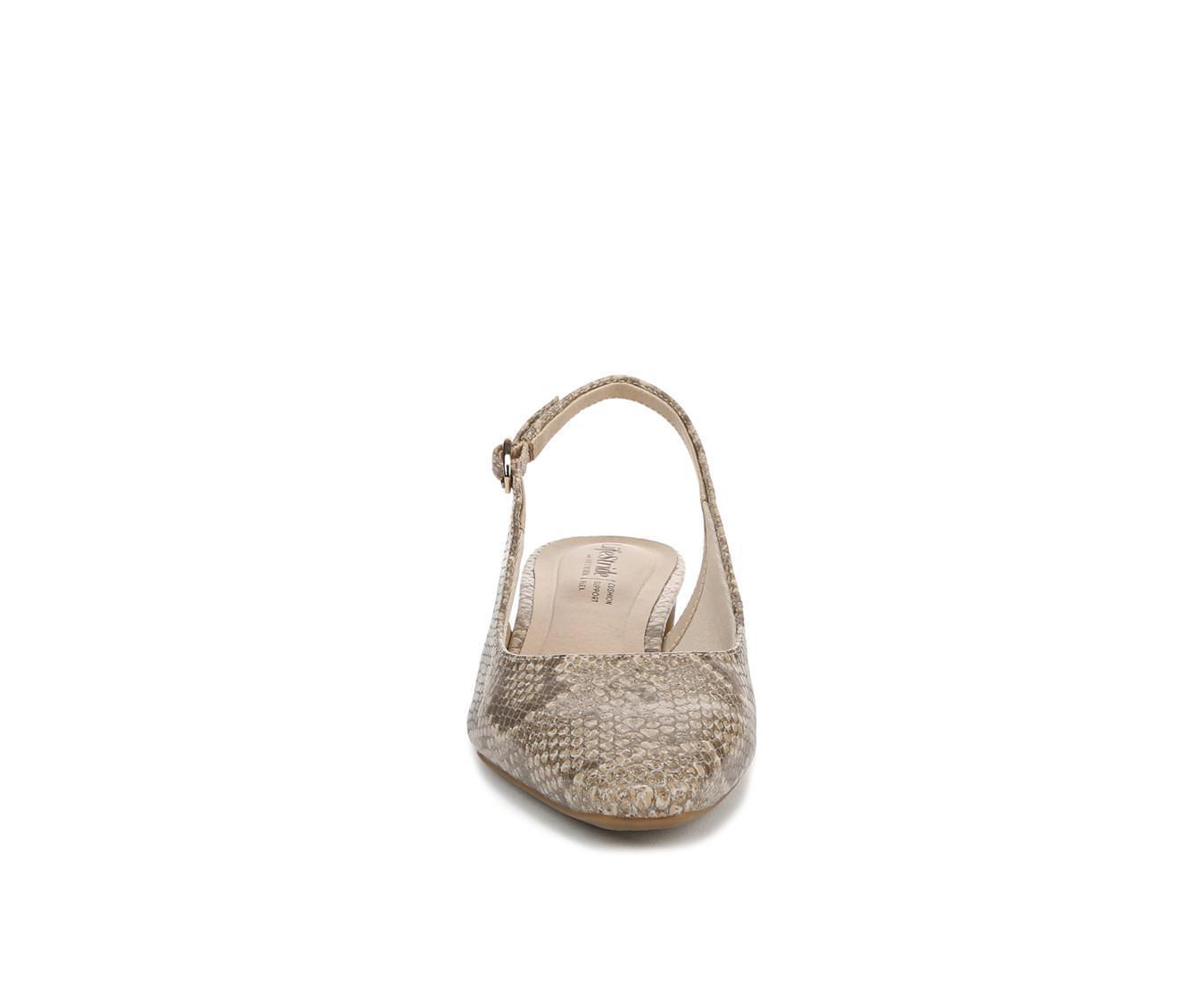 Women's LifeStride Lorena Pumps Product Image