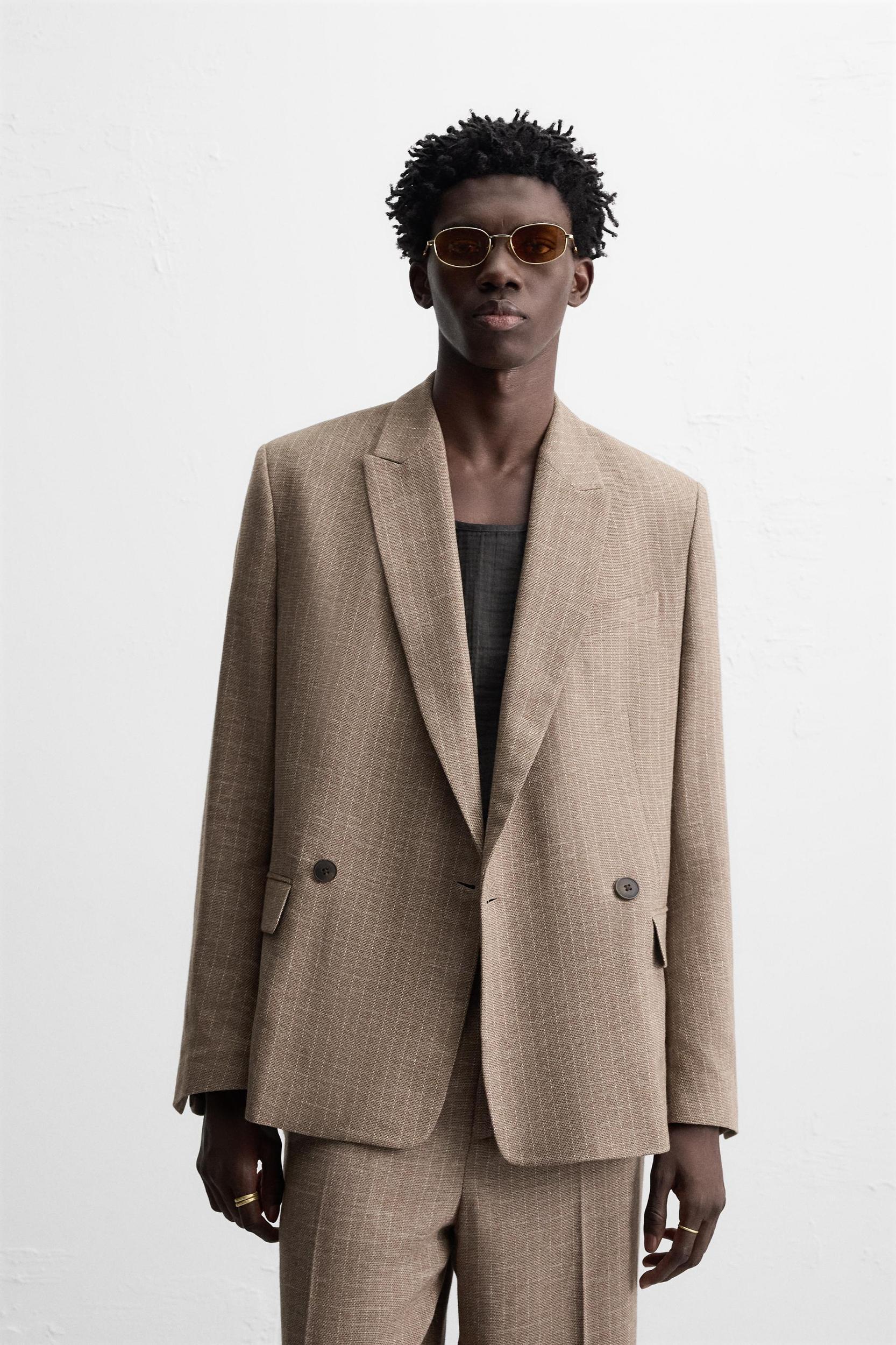 STRIPED TEXTURED SUIT BLAZER Product Image