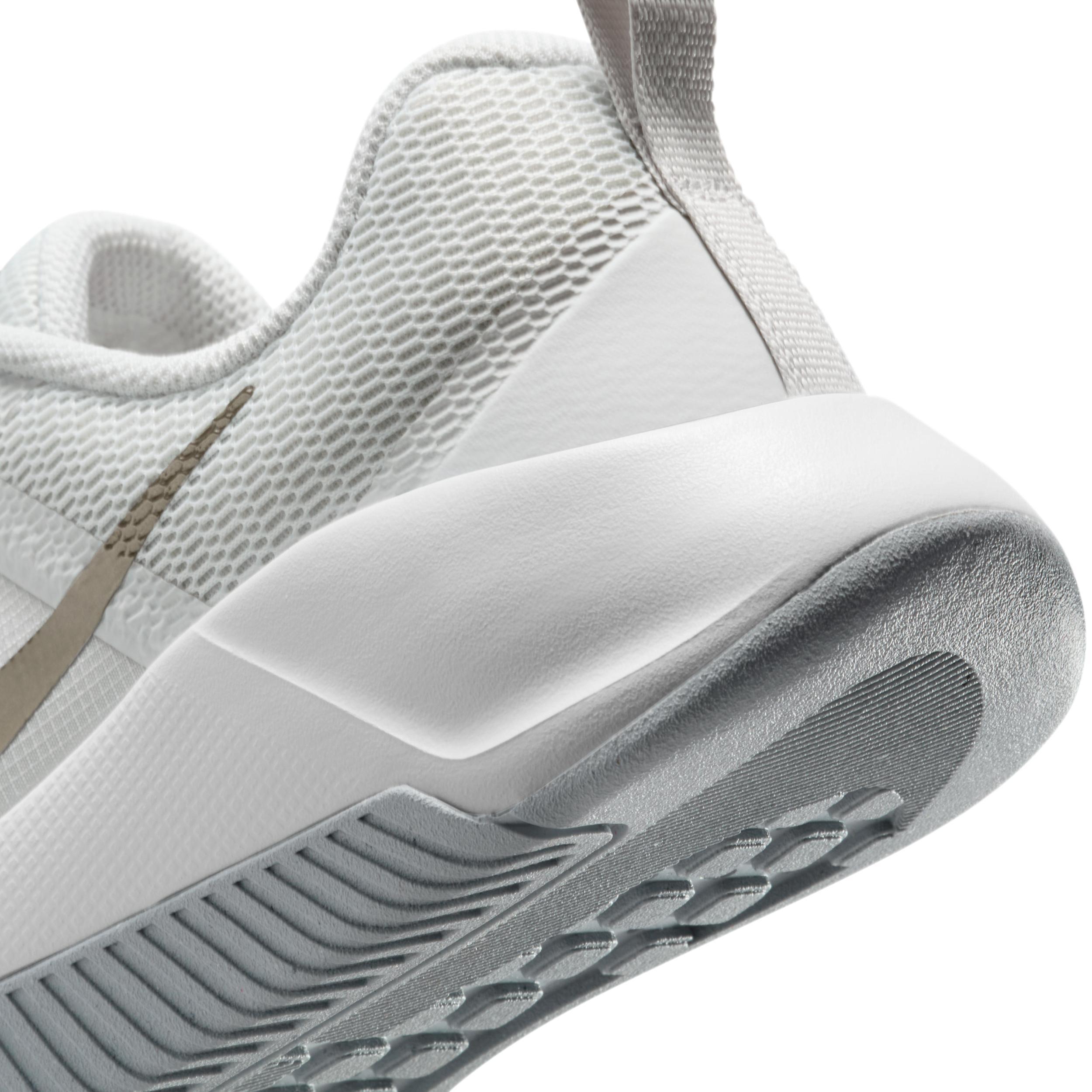 Nike MC Trainer 3 Women's Workout Shoes, Size: 5, Gray Product Image