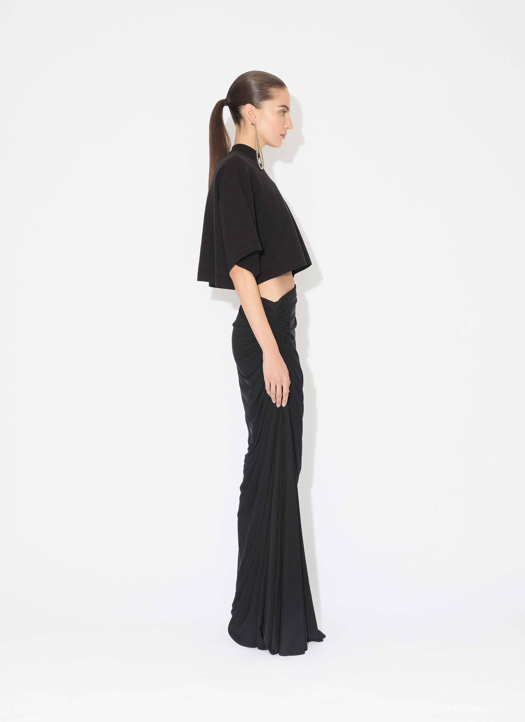 BLACK KNITTED CROPPED T-SHIRT Product Image
