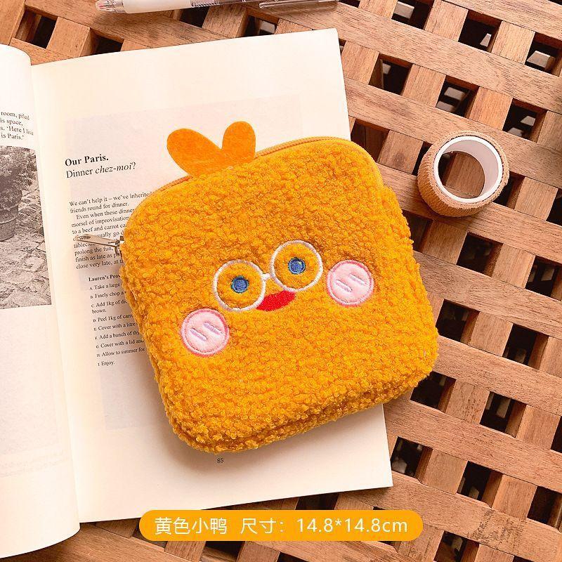 Animal-Themed Sanitary Pouch Product Image