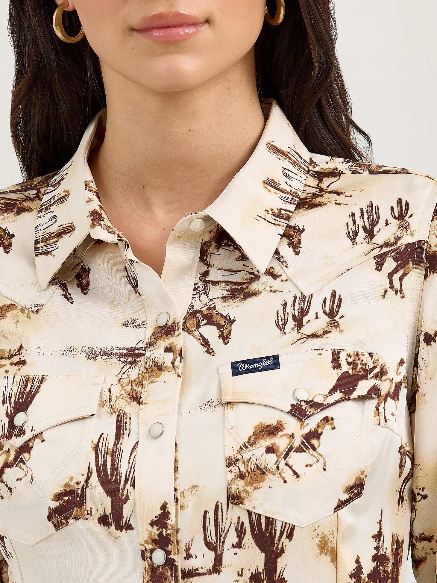 Women's Wrangler Bold Bucking Cowboy Western Snap Shirt in Cacti/Cream Product Image