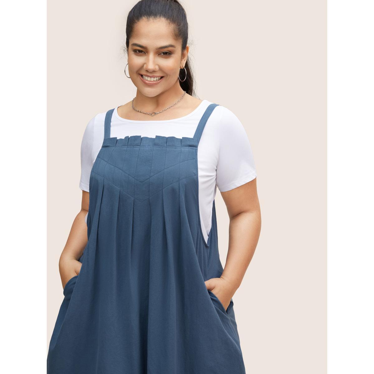Plus Size Plain Pleated Pocket Sleeveless Dress Cerulean Women Casual Non Sleeveless Curvy BloomChic 18-20/2X Product Image