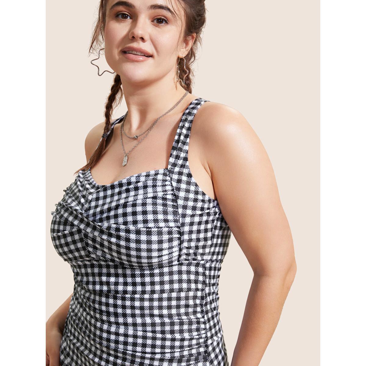 Plus Size Gingham Heart Neckline Crossover One Piece Swimsuit Women's Swimwear Black Beach Twist Curve Bathing Suits High stretch One Pieces BloomChic 28/5X Product Image