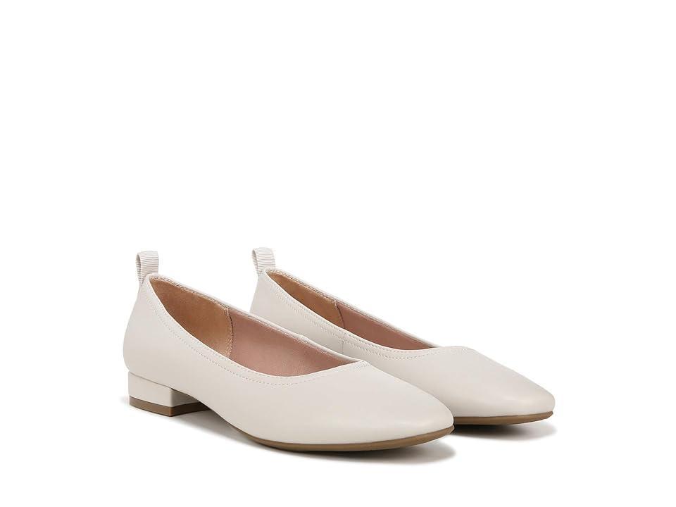 LifeStride Cameo Womens Slip-on Shoes Desert Brown Product Image