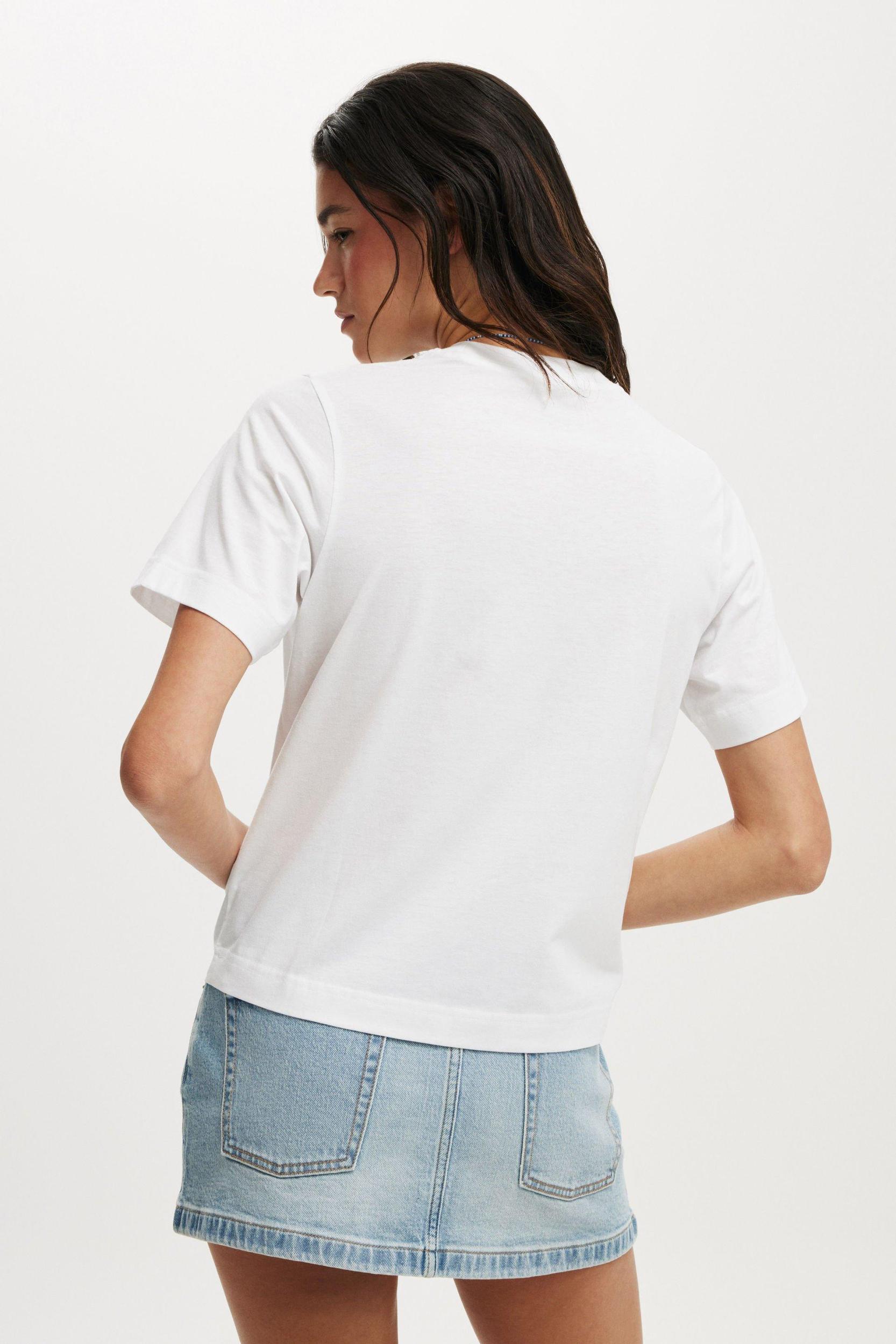 The Classic Tee Product Image