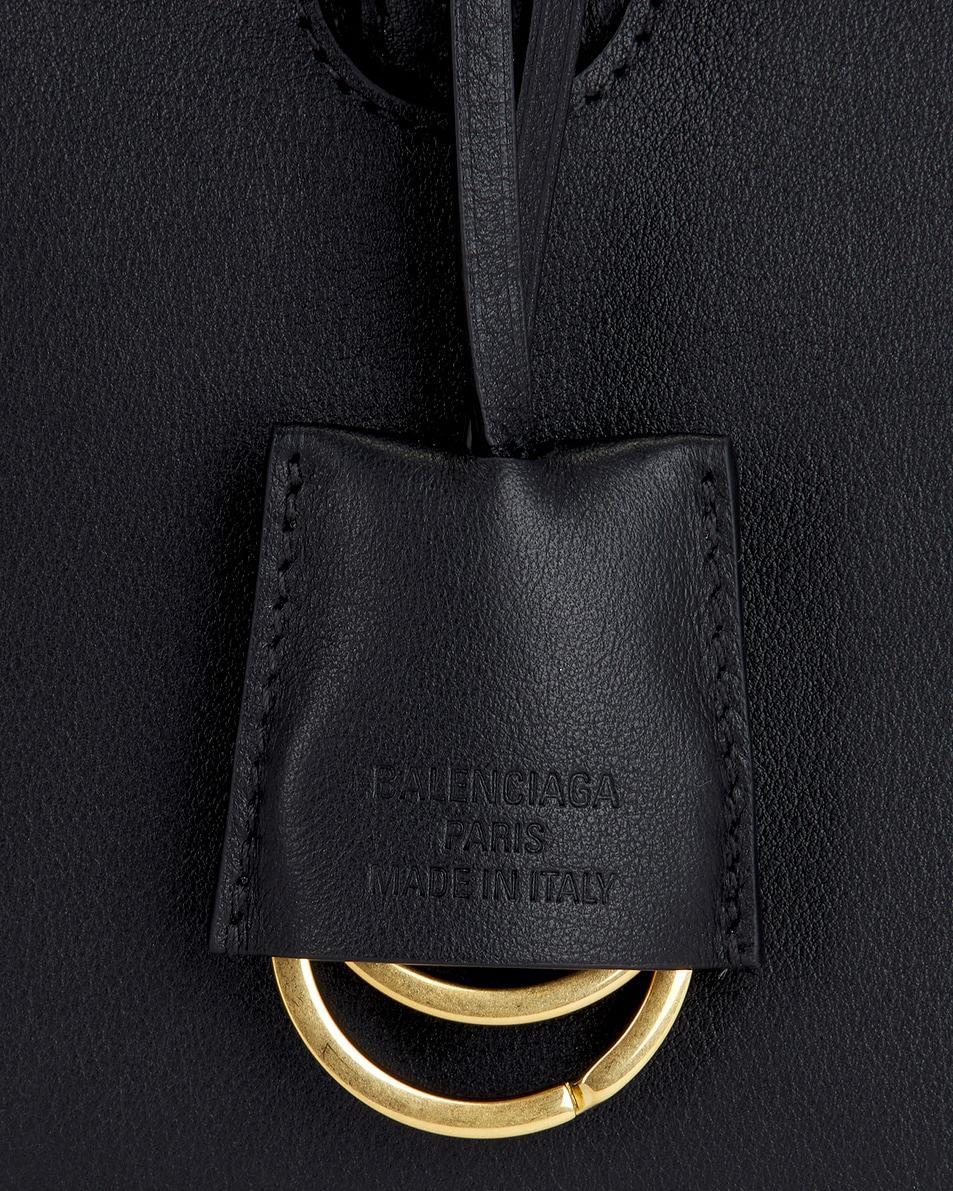 Hampton Mini Carry All Bag Product Image