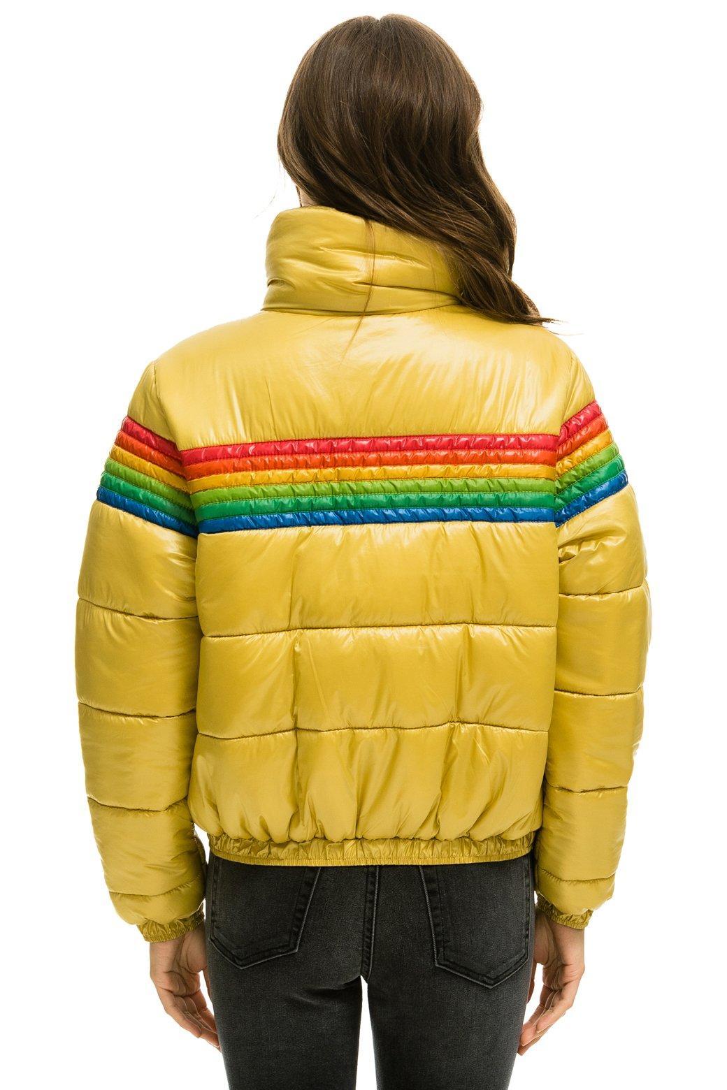 6 STRIPE LUXE APRES PUFFER JACKET - GLOSSY KHAKI Female Product Image