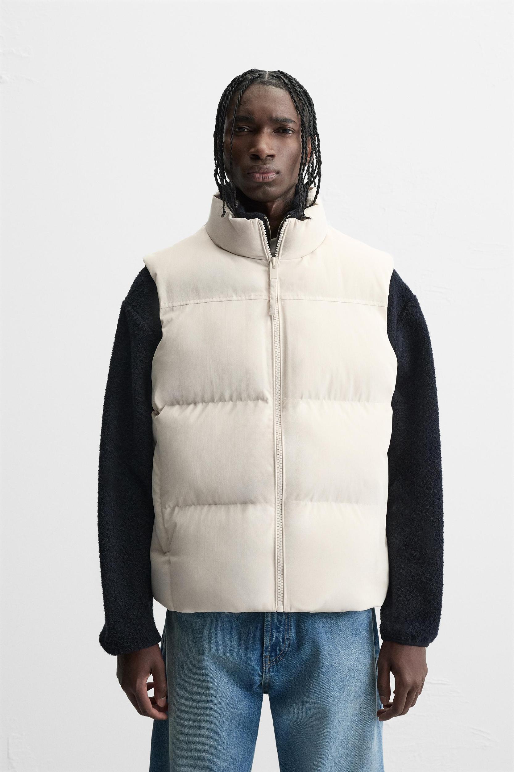 PUFFER VEST Product Image