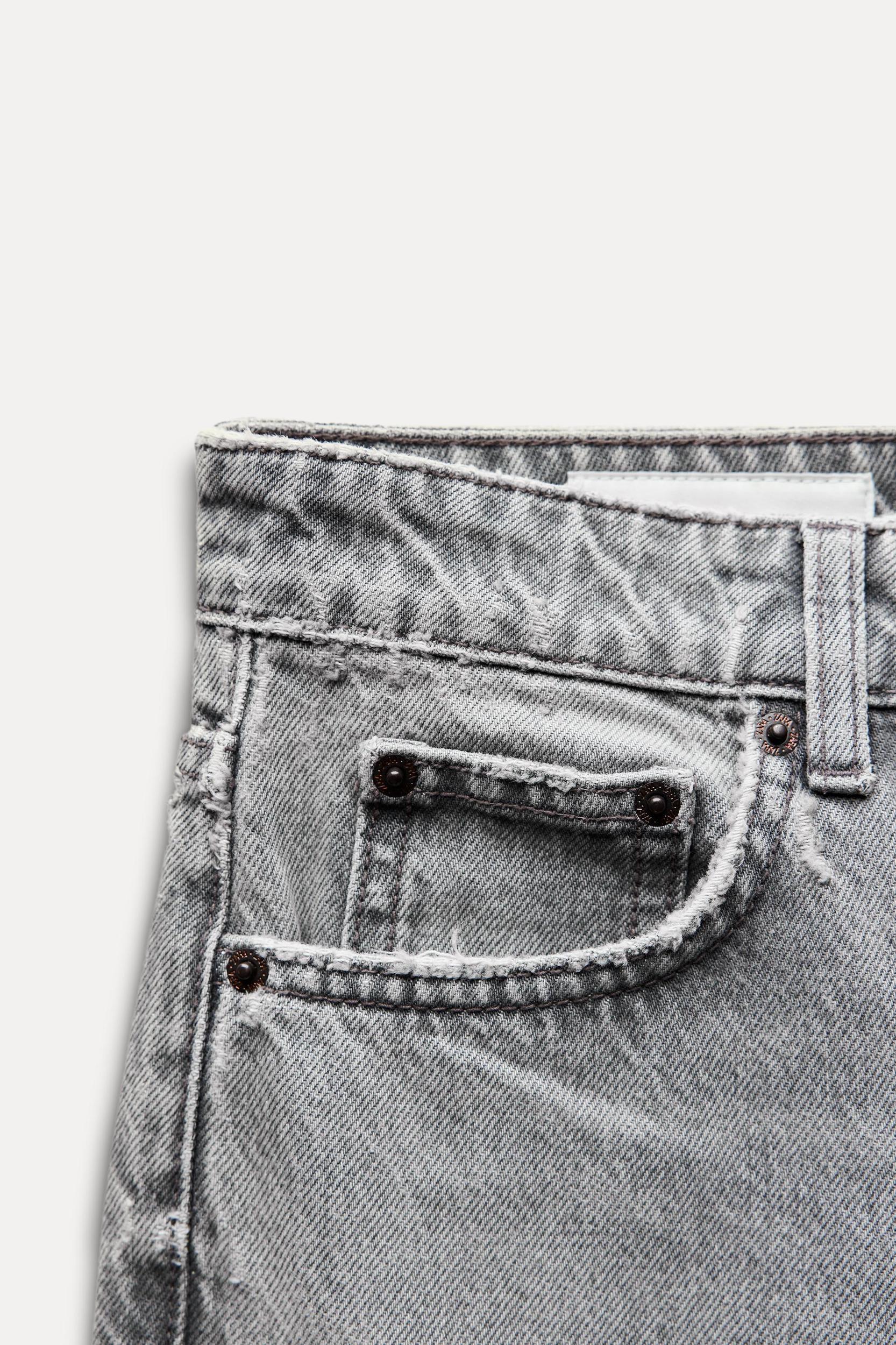 HIGH-WAISTED TRF MOM FIT JEANS Product Image