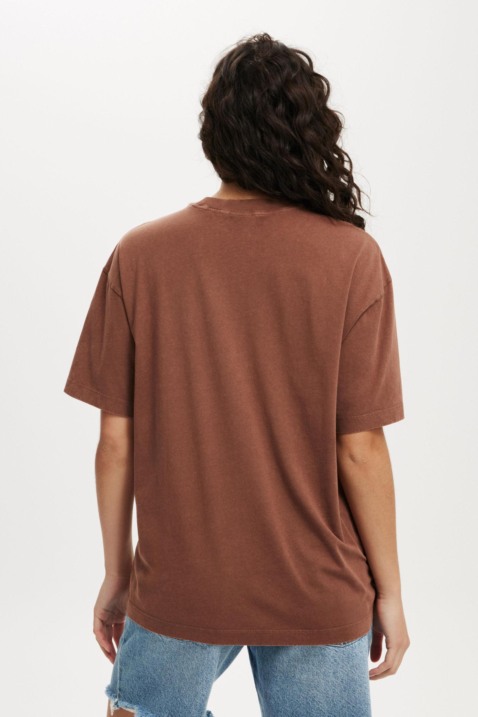 Cotton On Women - Willie Nelson Boxy Graphic Tee - Lcn br willie nelson on the road again/rodeo Product Image