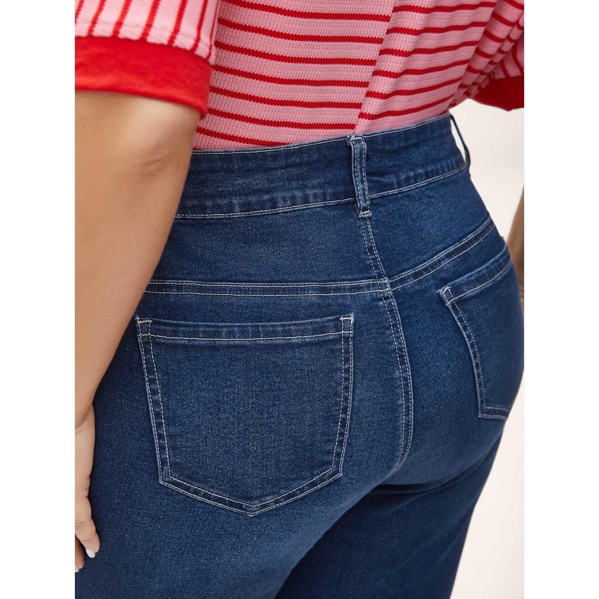 Plus Size Stretchy 5 Pockets Skinny-Fit Crop Jeans Women Darkindigo Medium stretch Slanted pocket Jeans BloomChic 20/2X Product Image