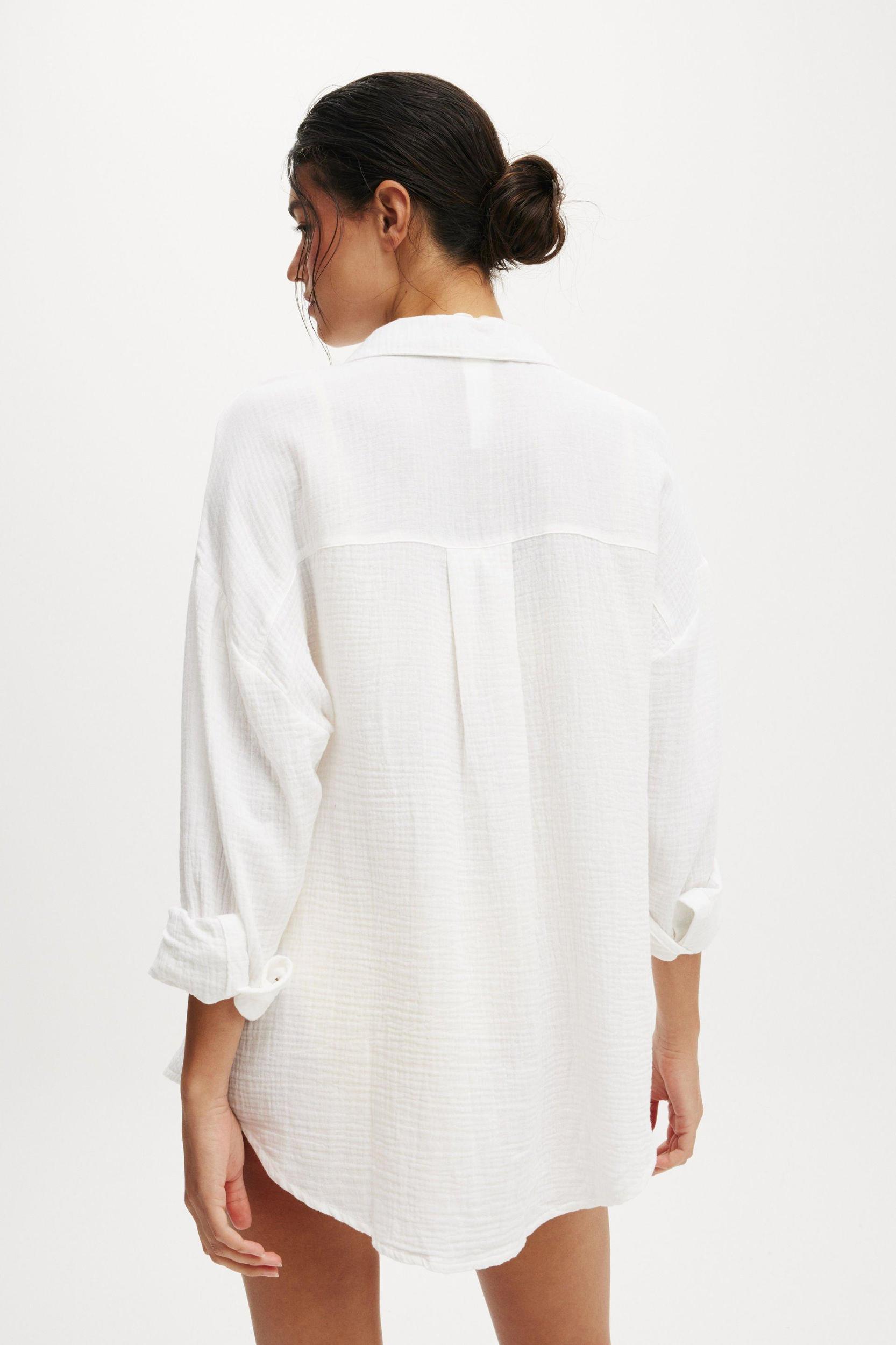The Vacay Long Sleeve Beach Shirt Product Image