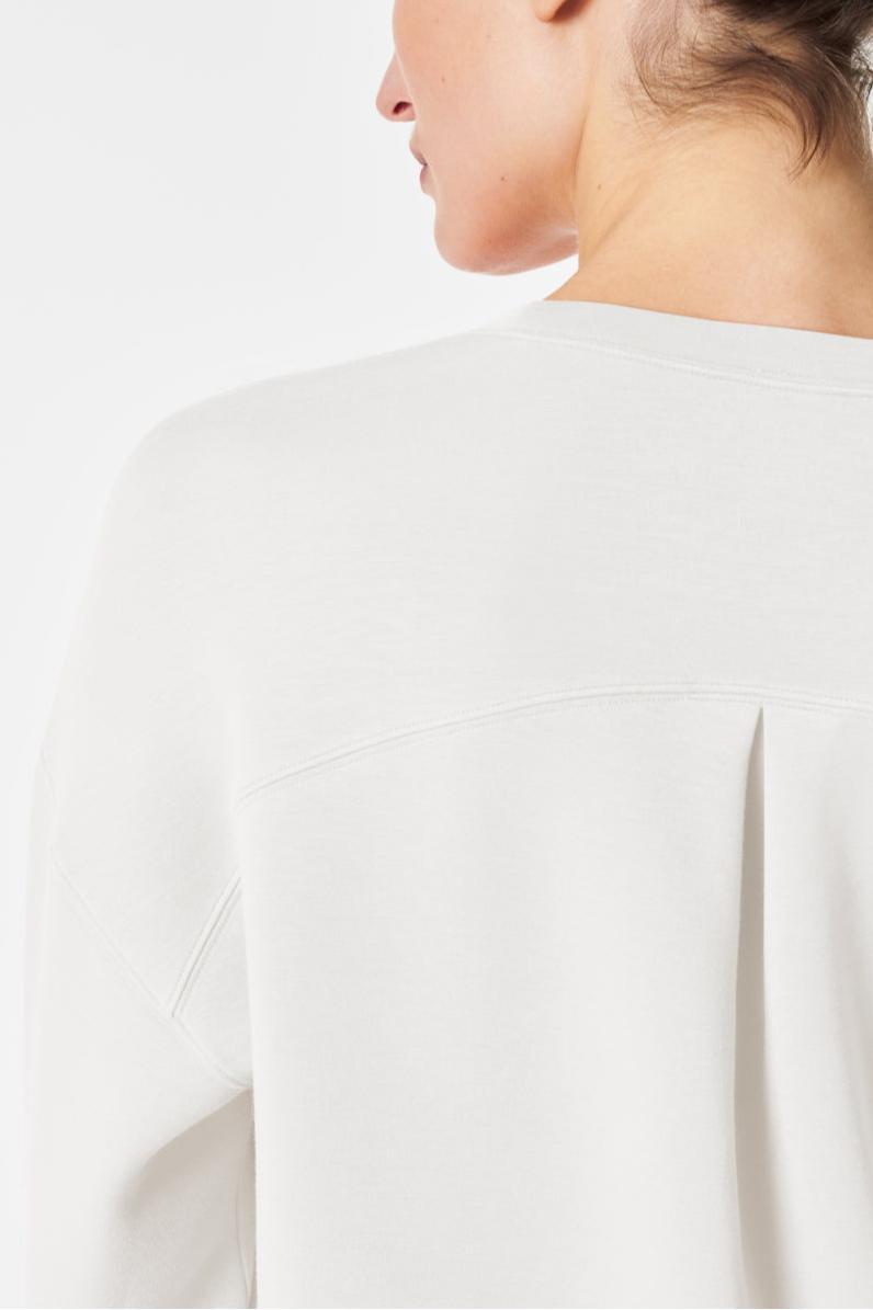 Air Essentials Crew Product Image