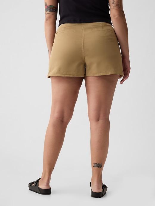 4" Downtown Khaki Shorts Product Image